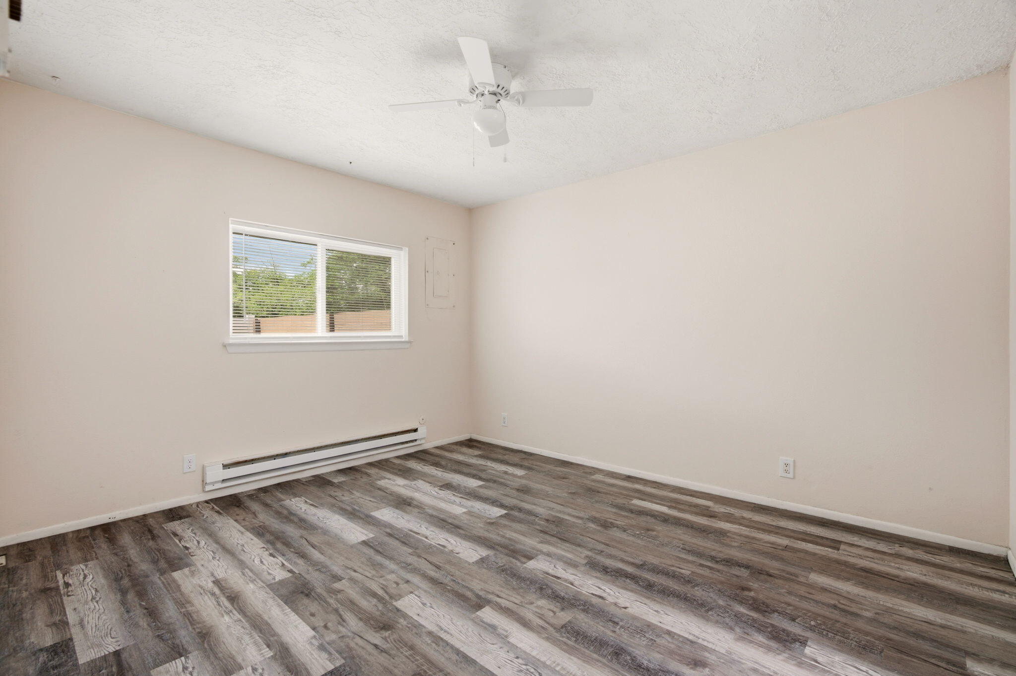 Photo 10 — 6056 Kilmer Avenue NW