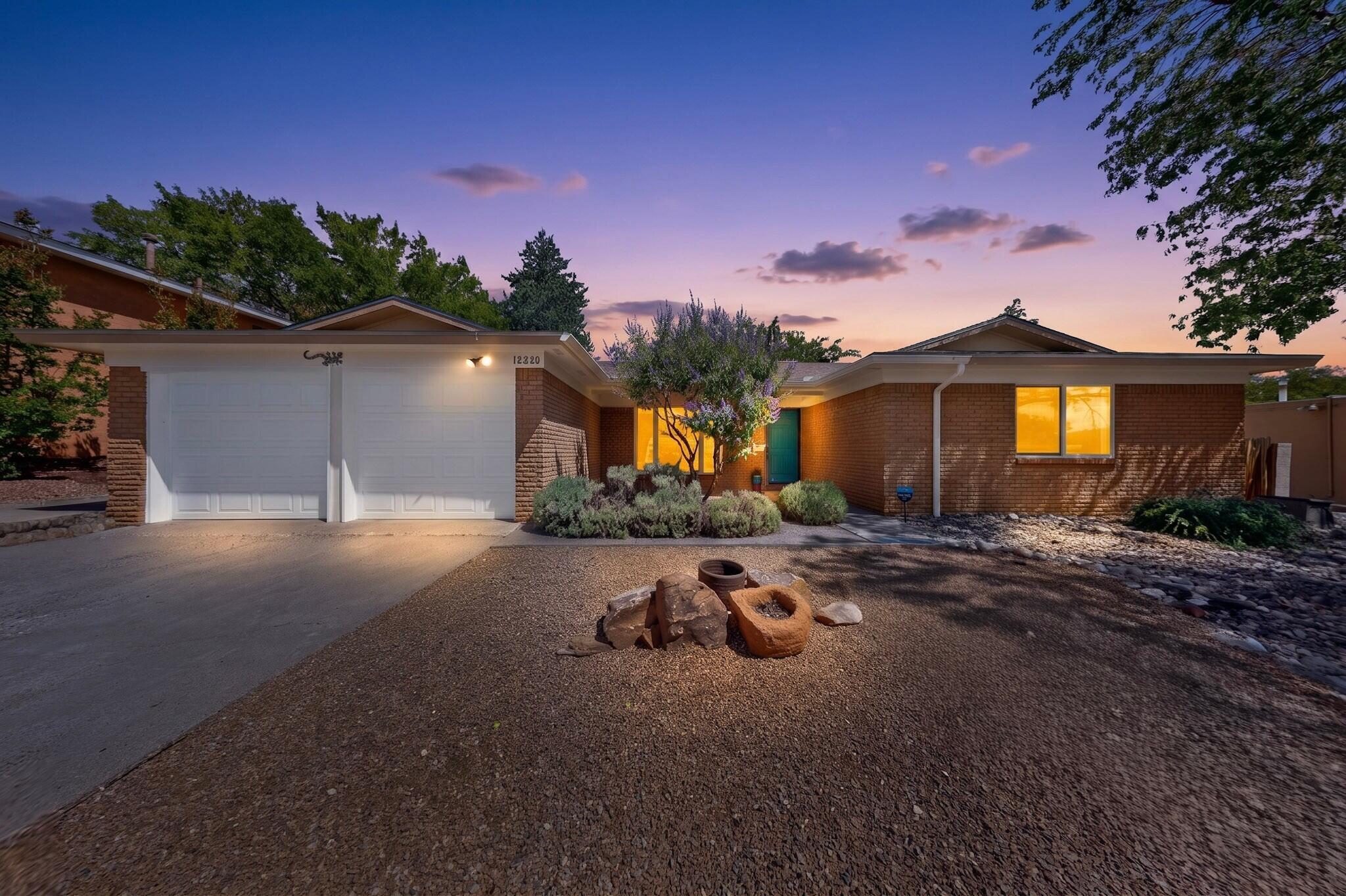 12200 Manitoba Drive NE, Albuquerque, NM 87111