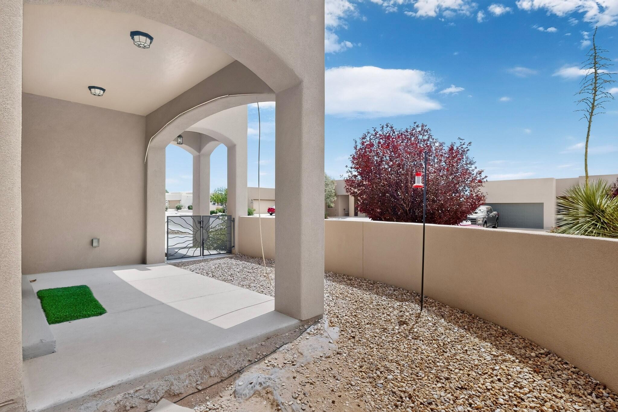 Photo 15 — 6101 Santa Fe Trail Drive NE