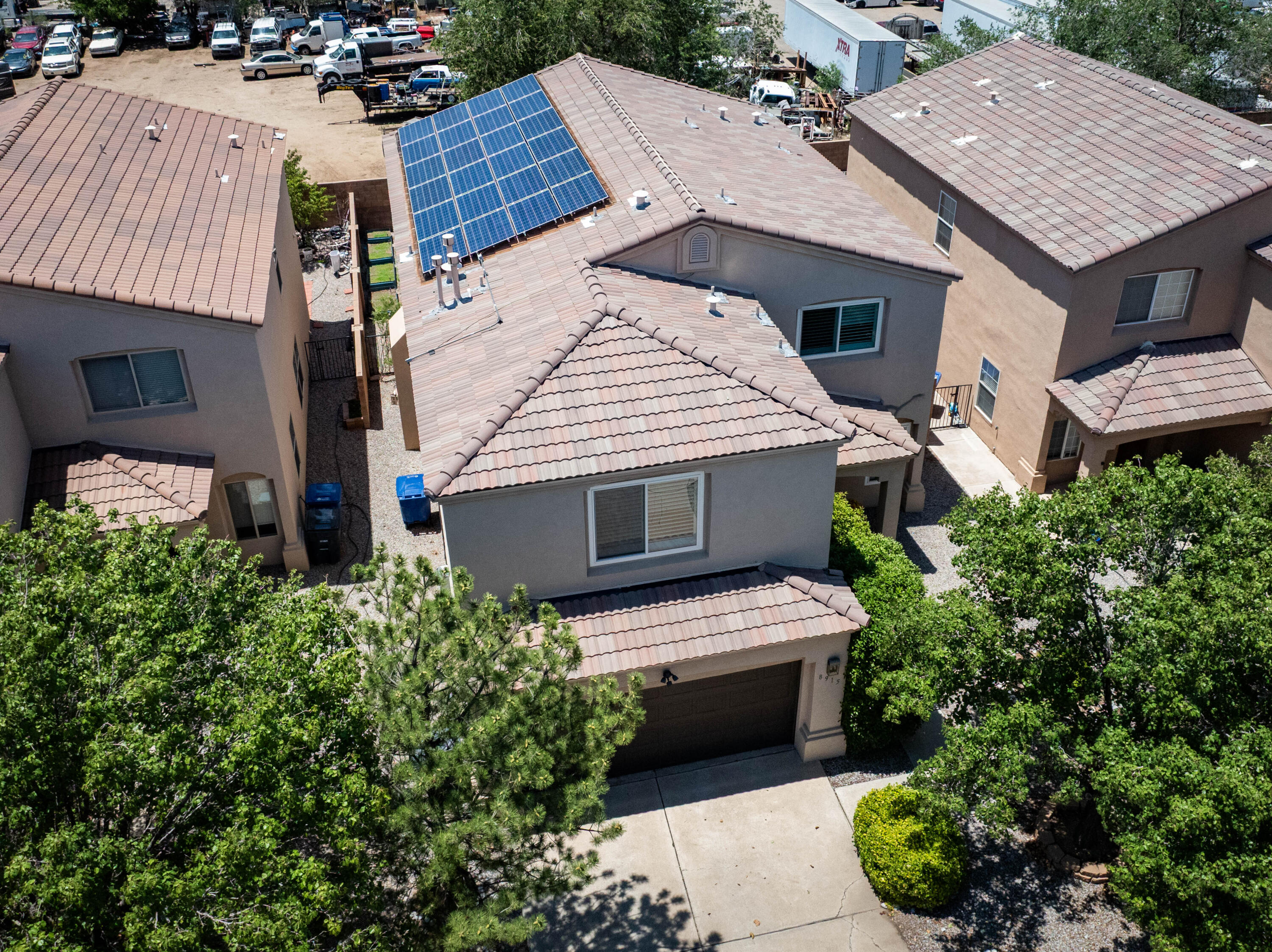 Photo 18 — 8915 Lochside Lane NE
