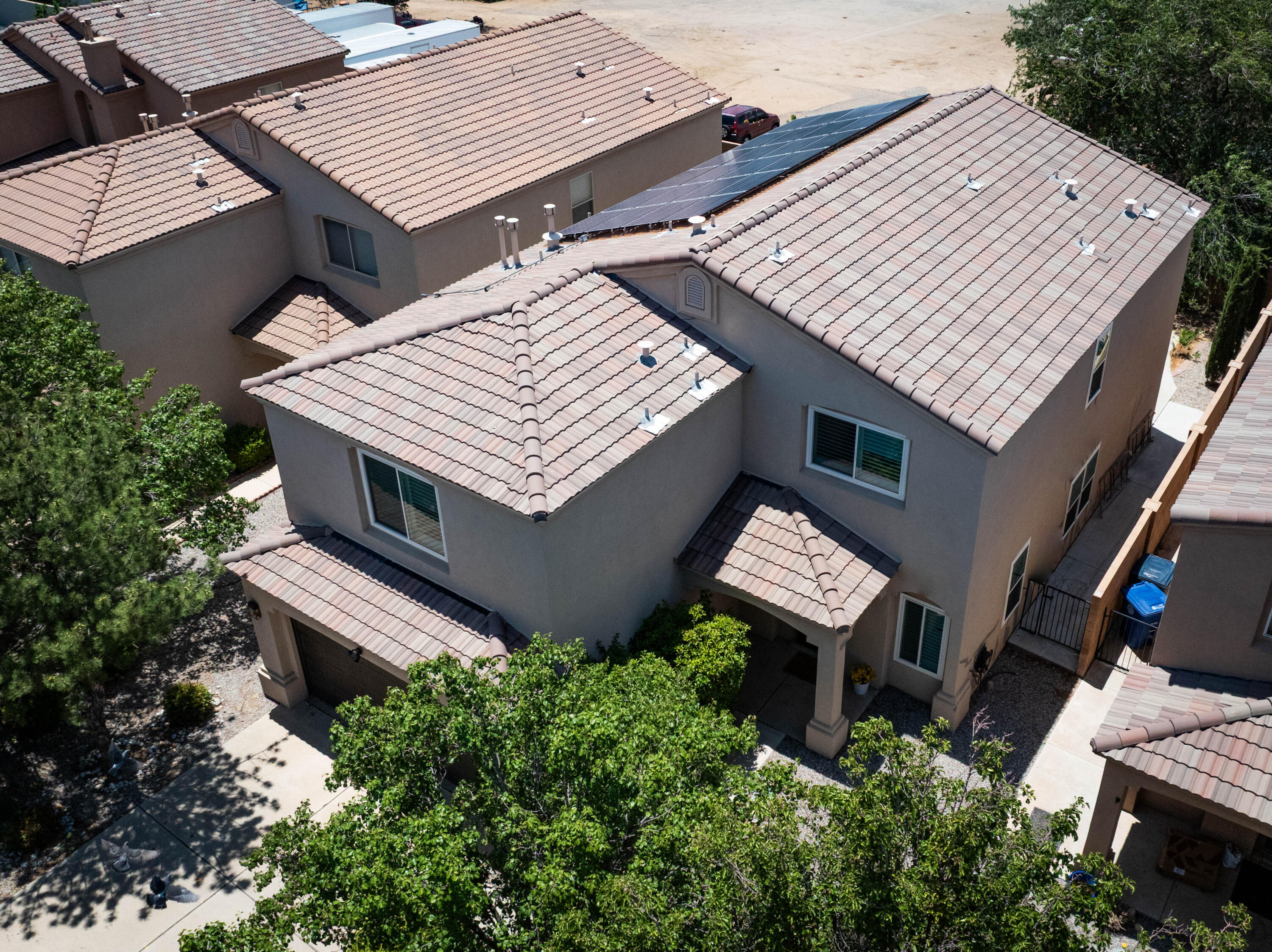 Photo 19 — 8915 Lochside Lane NE