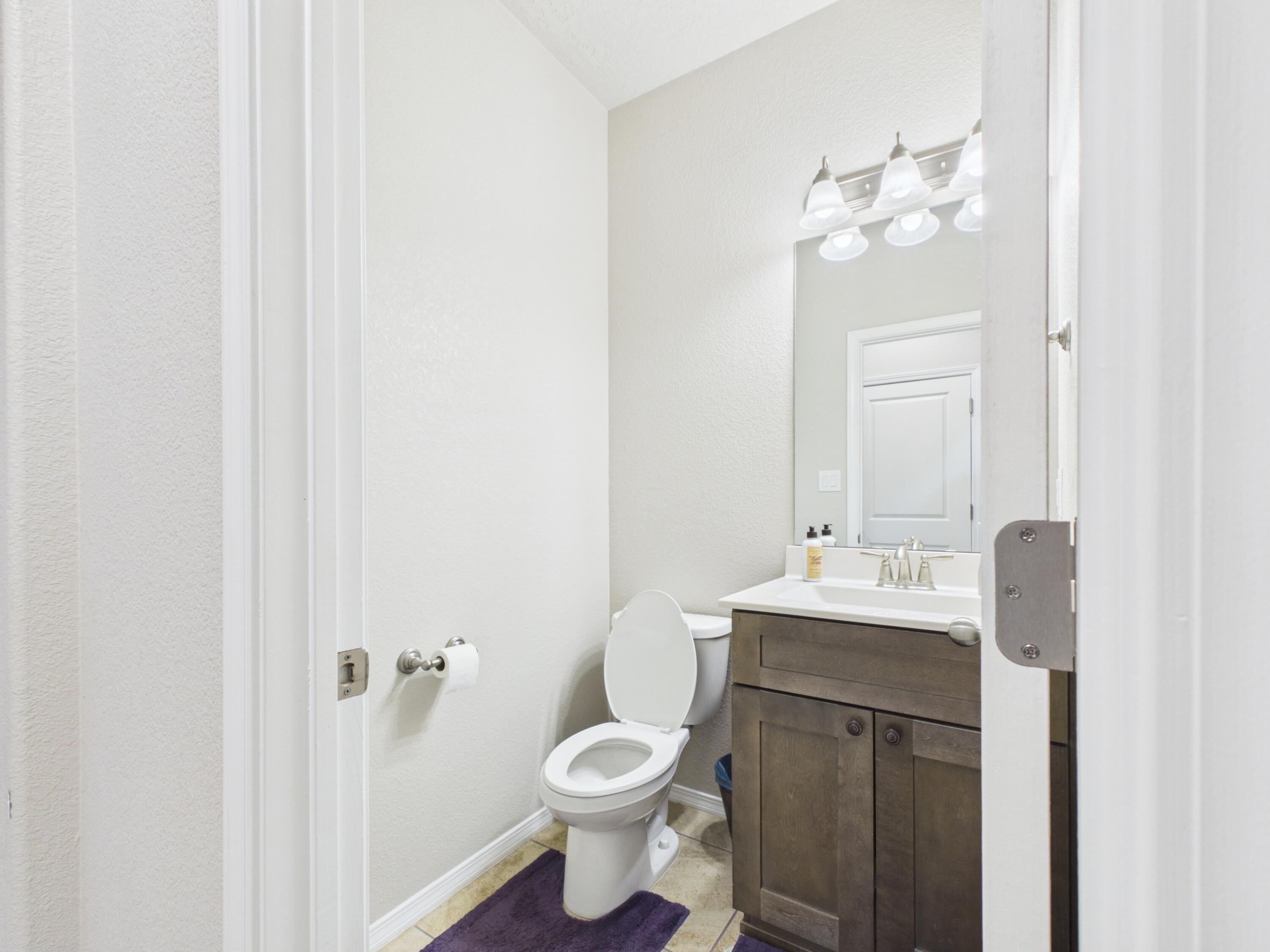 Photo 5 — 3300 Vatapa Road NE
