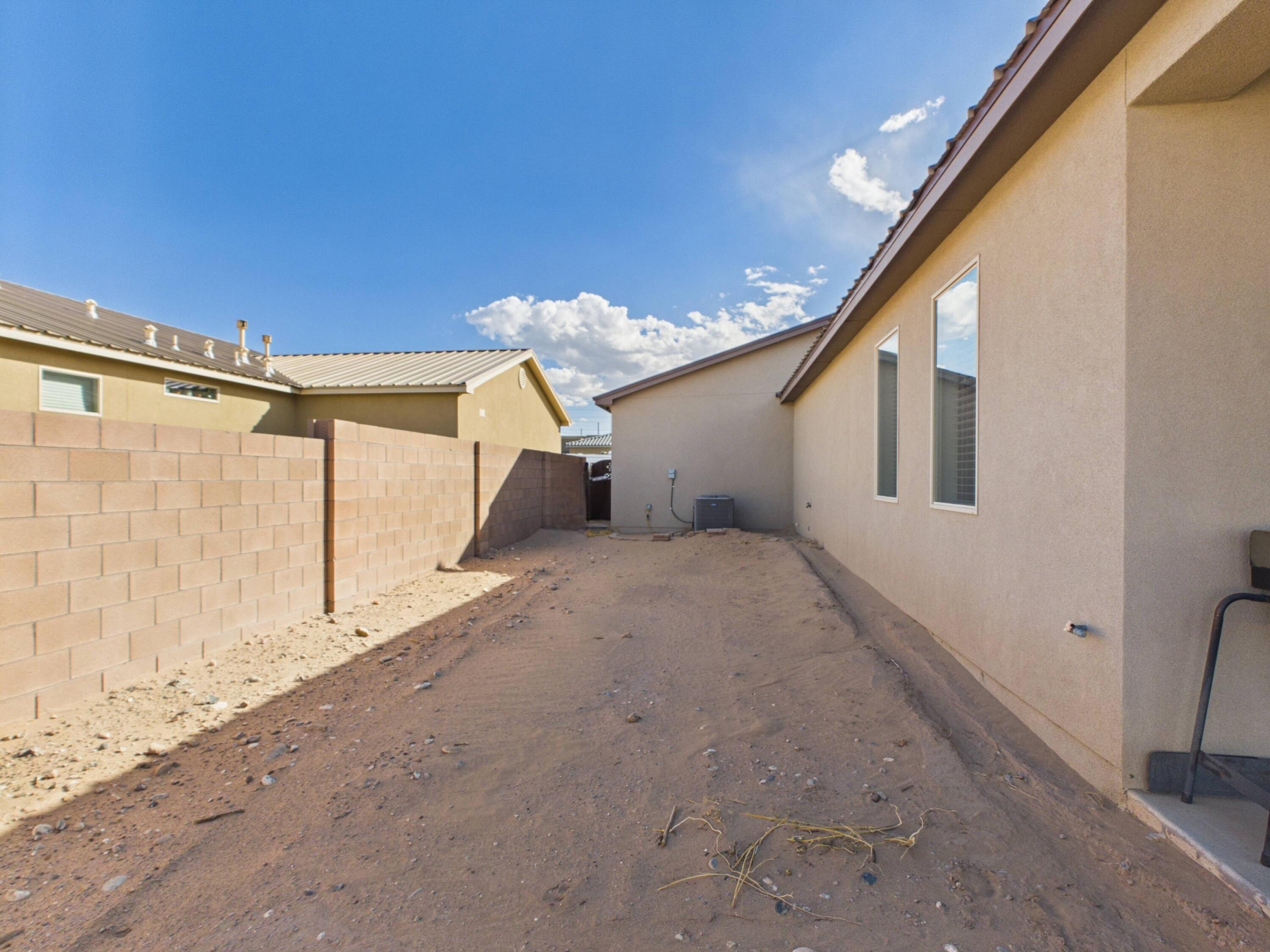 Photo 15 — 3300 Vatapa Road NE