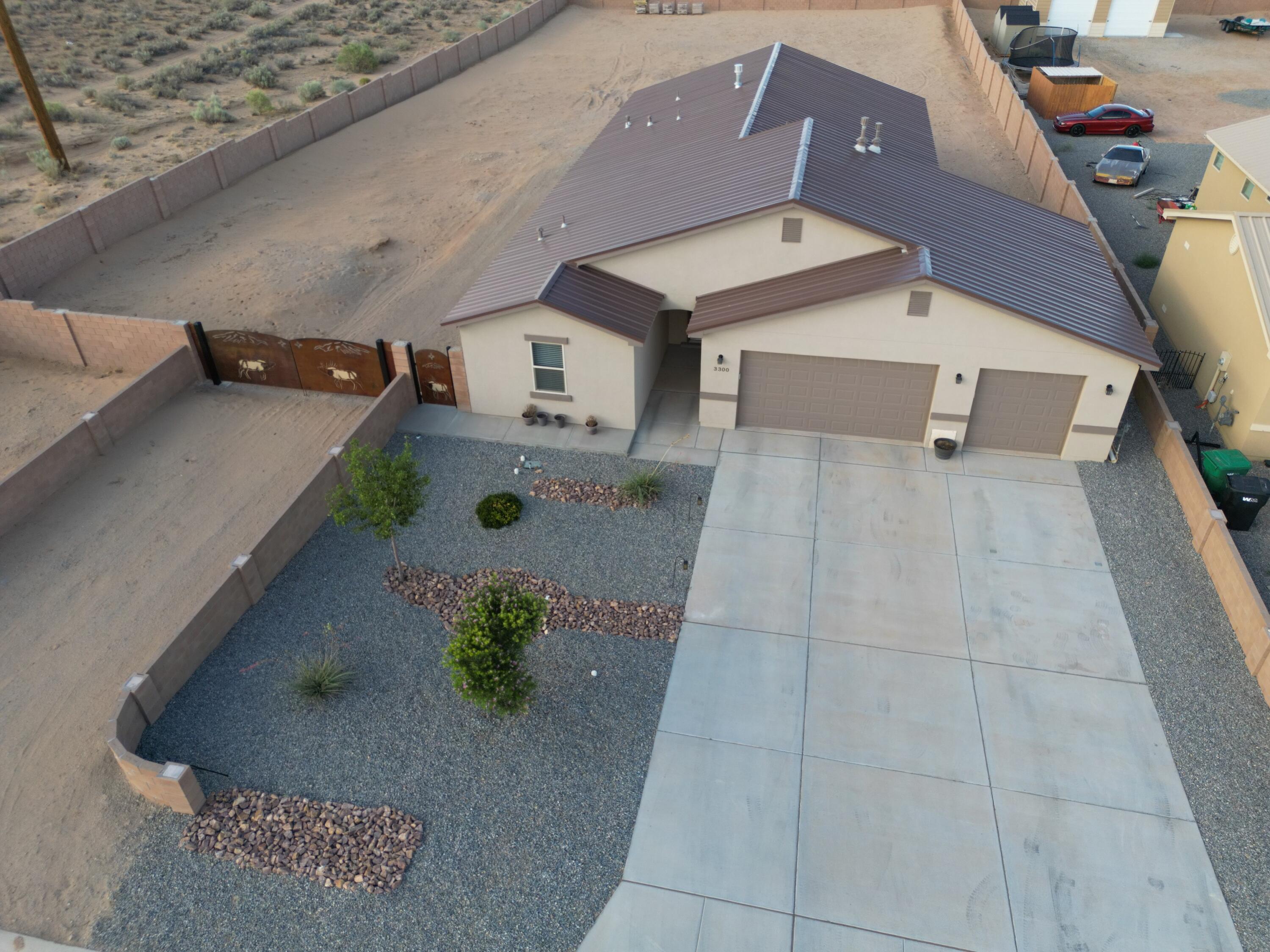 Photo 19 — 3300 Vatapa Road NE