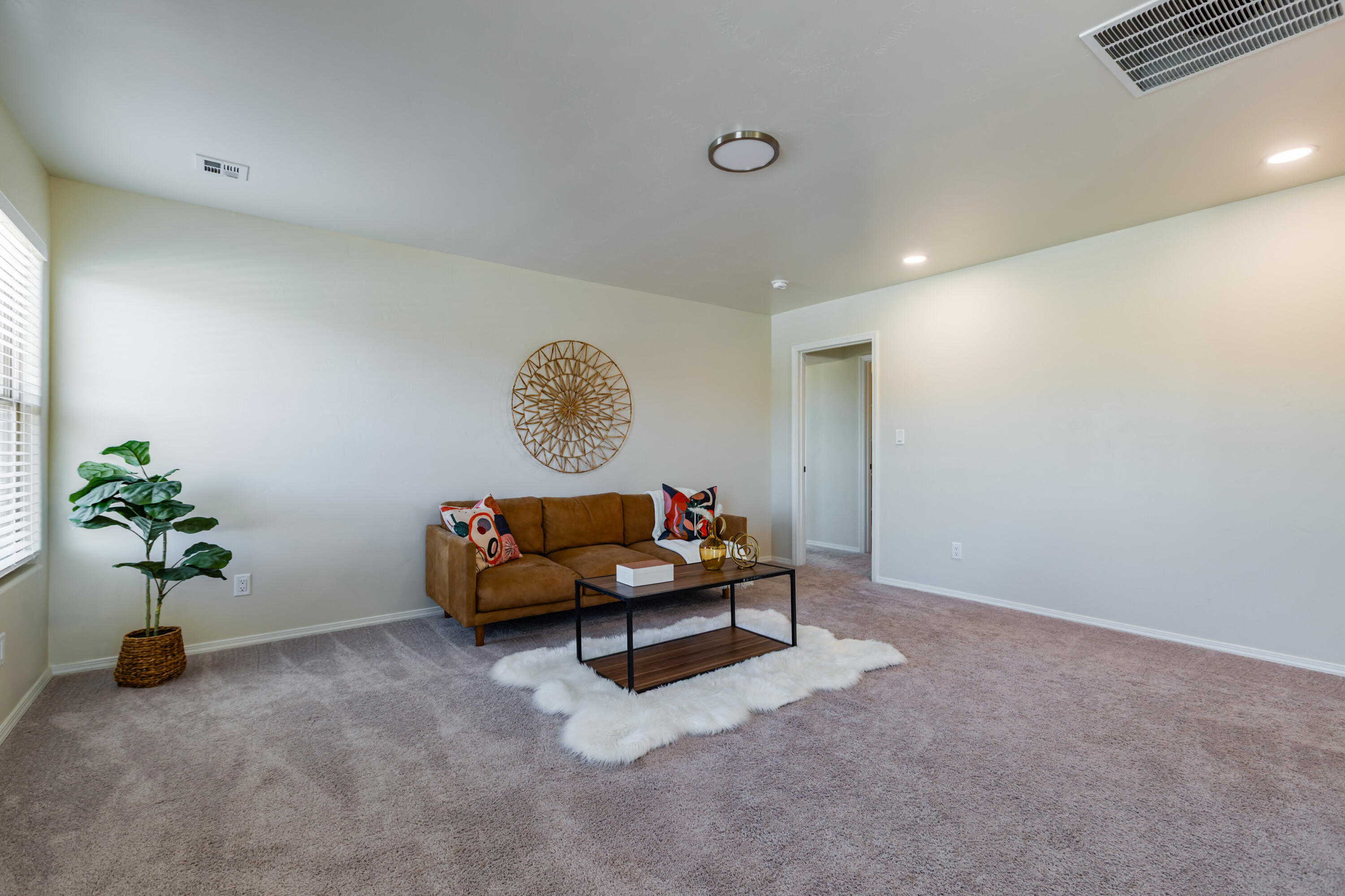 Photo 2 — 4381 Lauren Loop NE