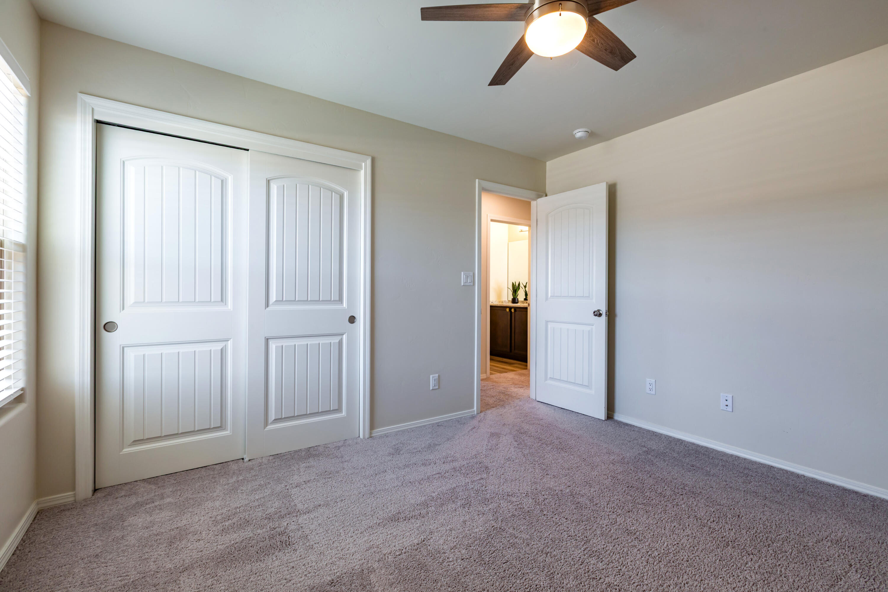 Photo 7 — 4381 Lauren Loop NE