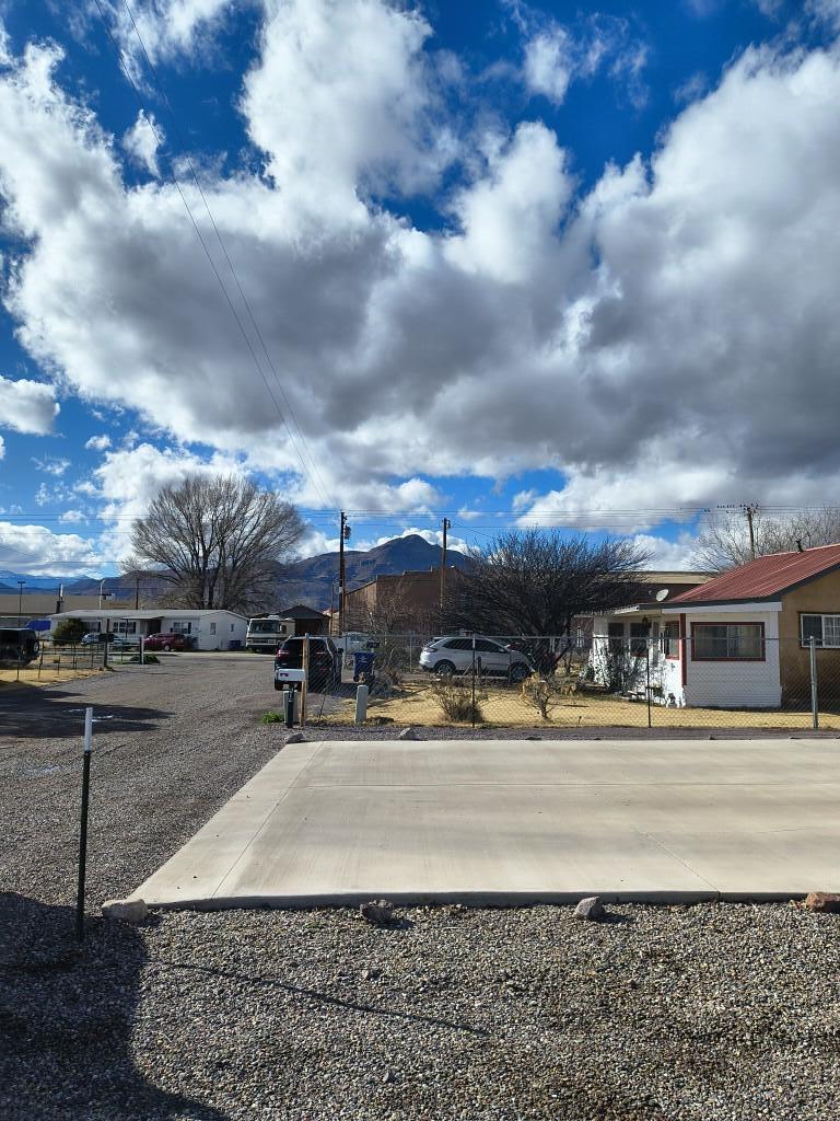 Photo 17 — 914 6th Street