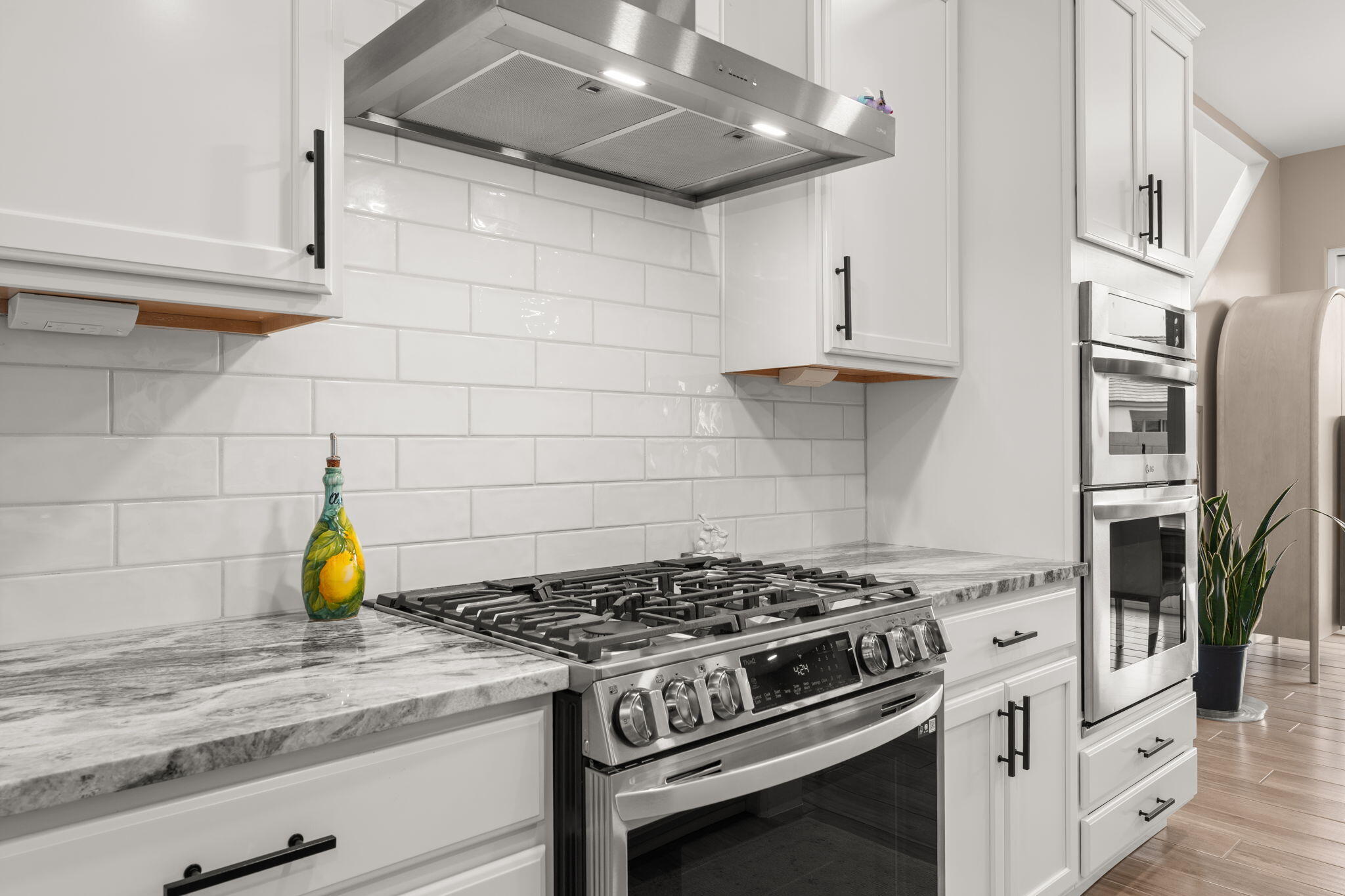 Photo 11 — 7720 Station Court NW