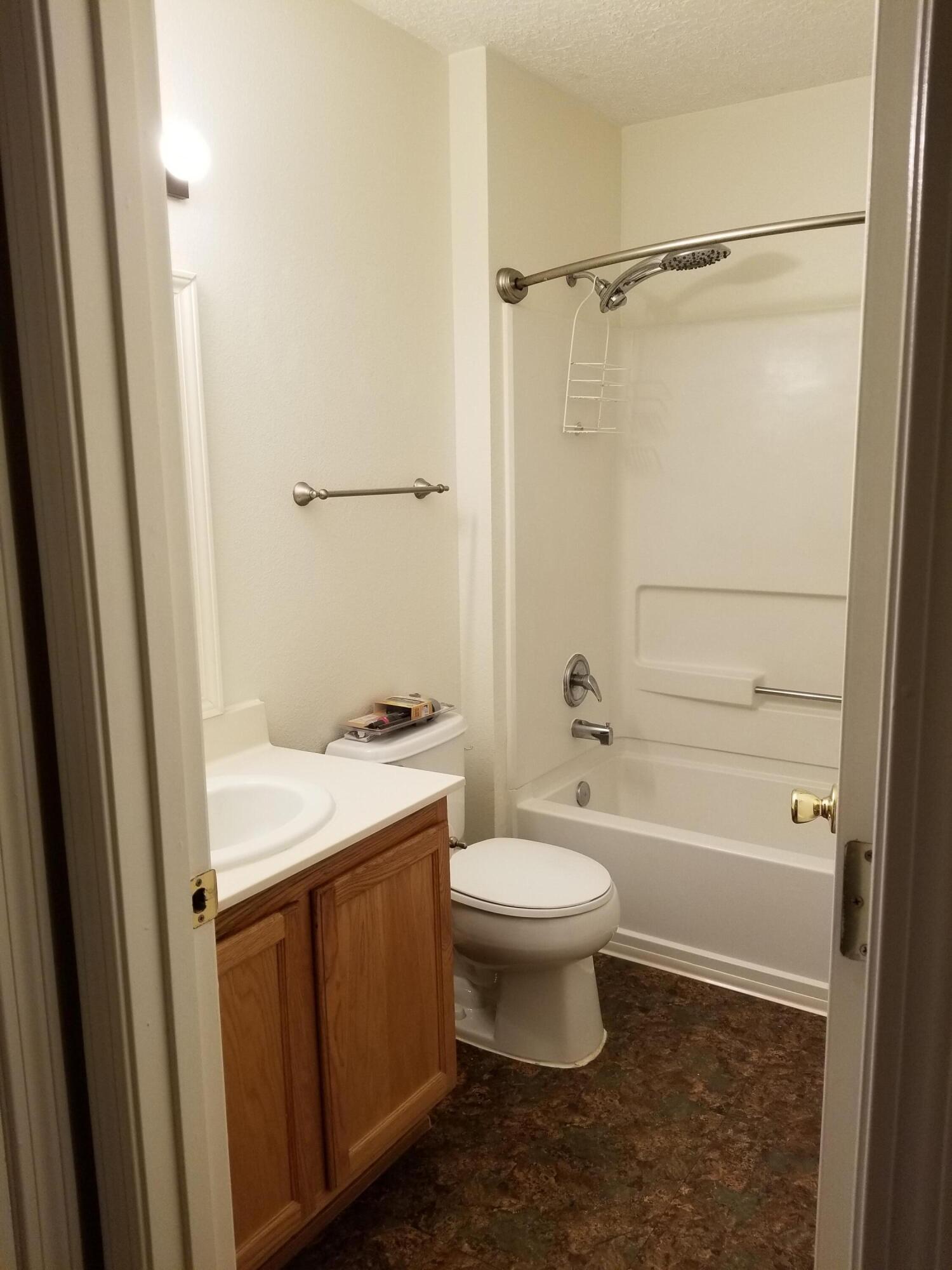Photo 4 — 10605 Monte Bello Court NW