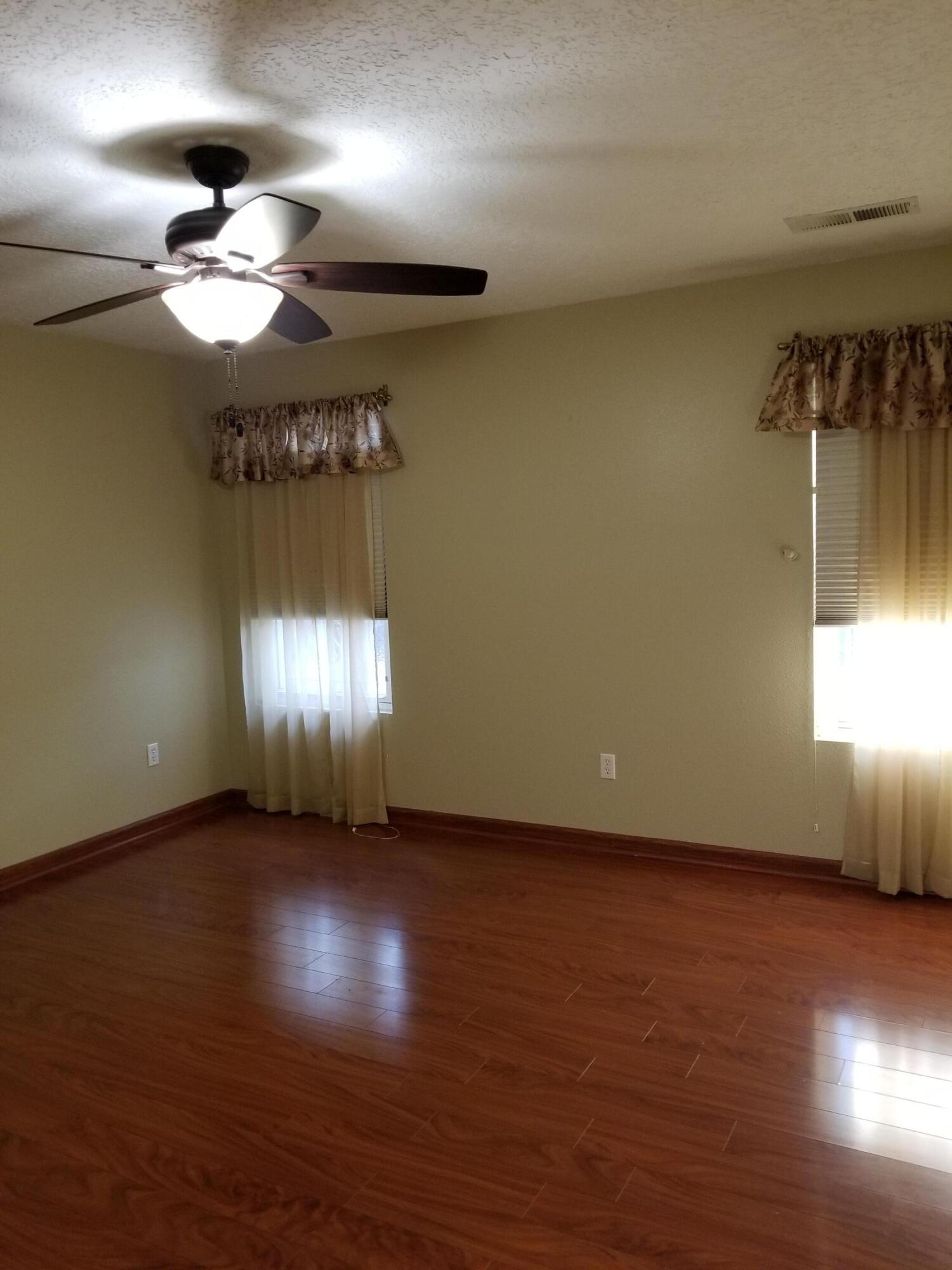 Photo 10 — 10605 Monte Bello Court NW