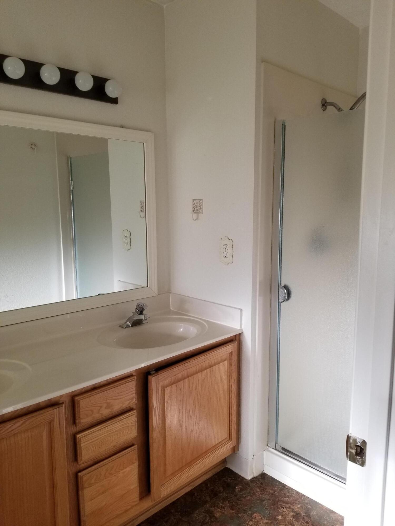 Photo 9 — 10605 Monte Bello Court NW
