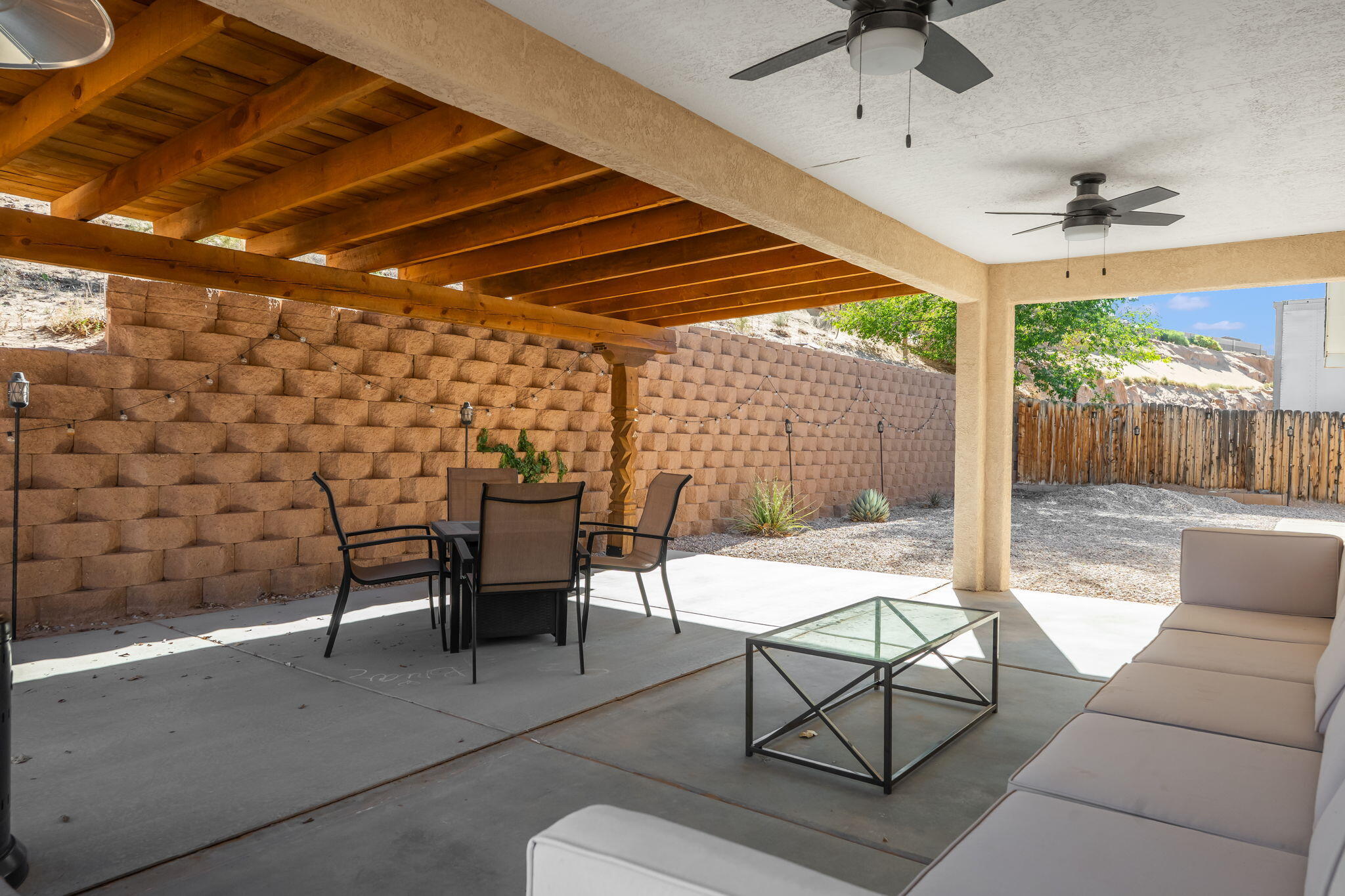 Photo 7 — 731 Amethyst Drive NE