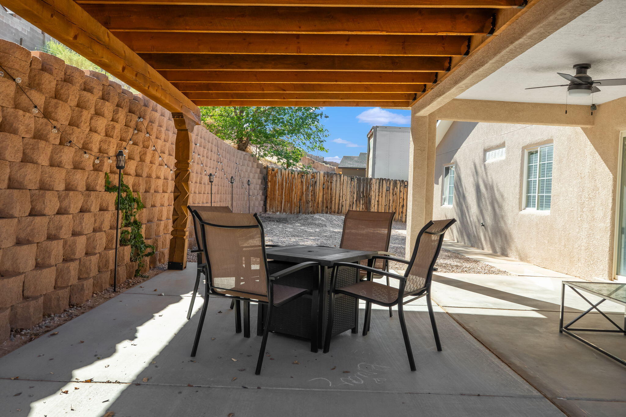 Photo 6 — 731 Amethyst Drive NE