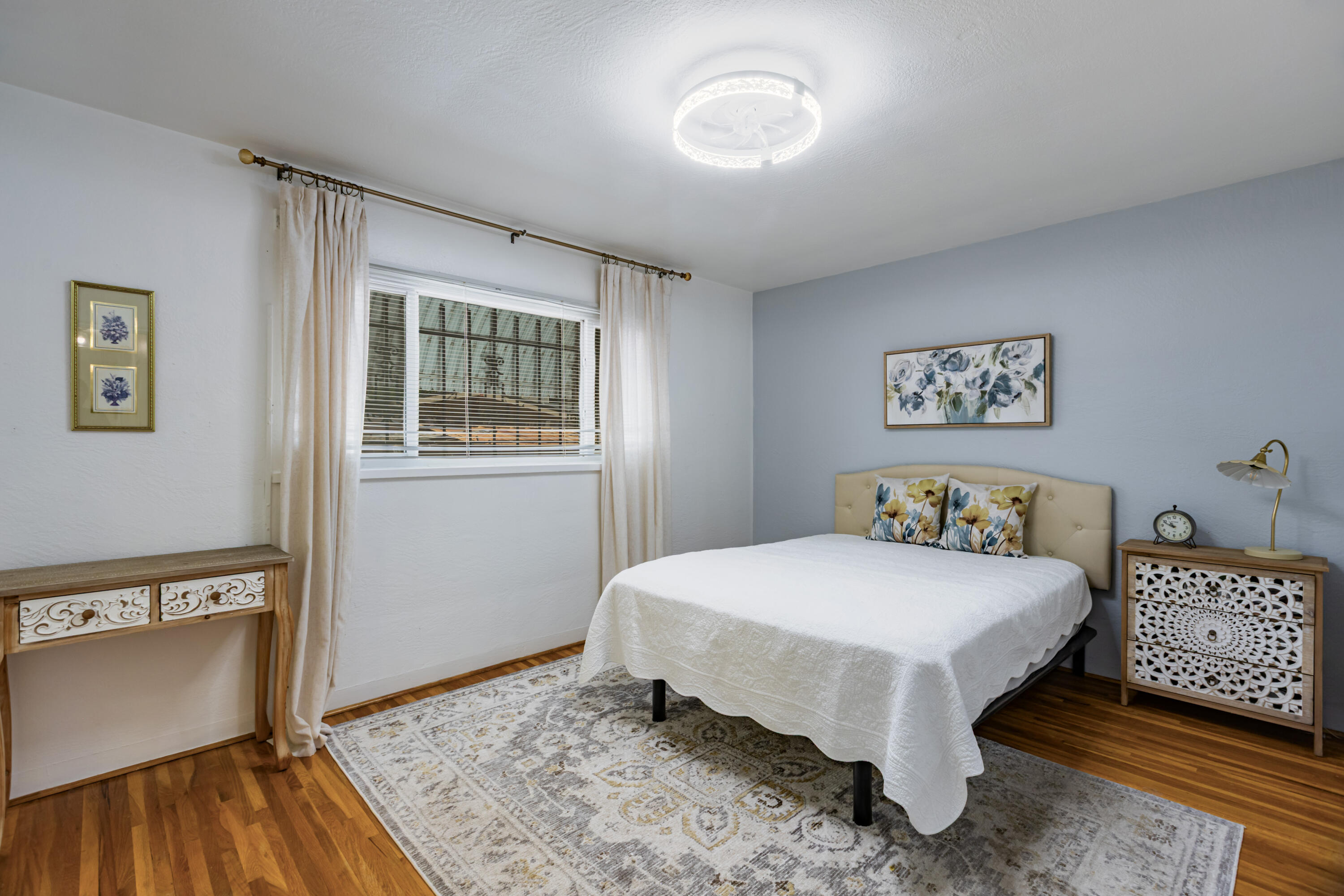 Photo 15 — 1205 Espanola Street NE