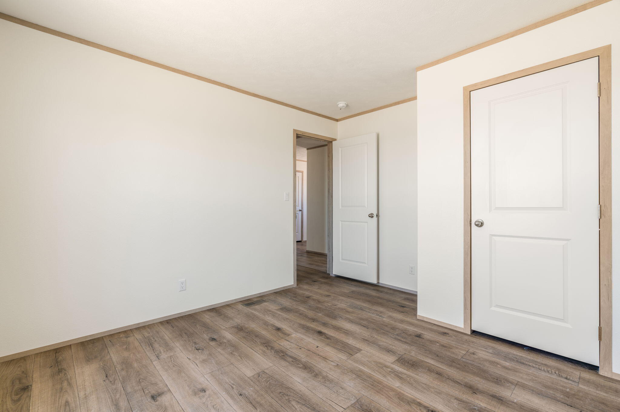 Photo 15 — 45 10th Avenue NE