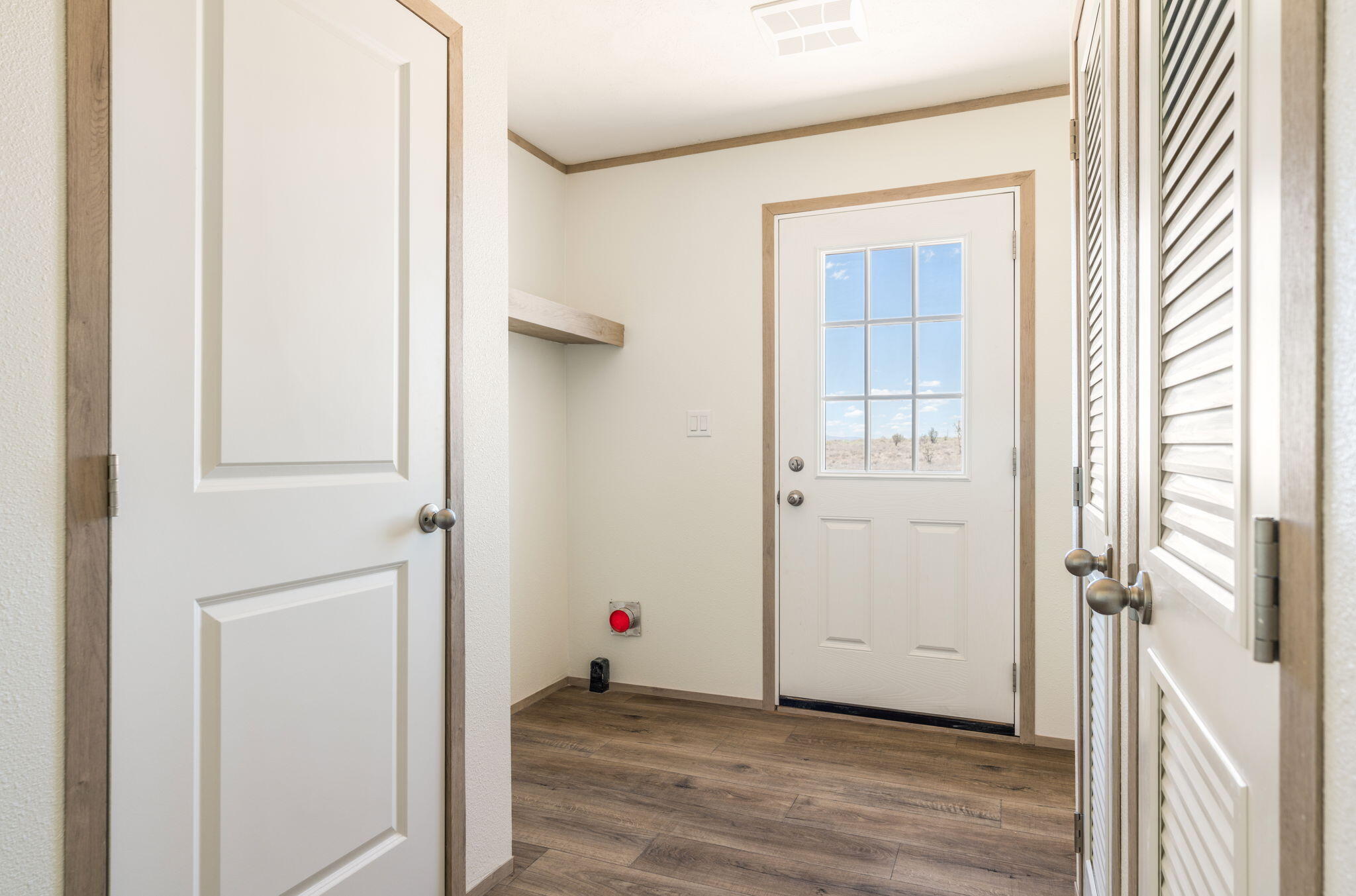 Photo 12 — 45 10th Avenue NE