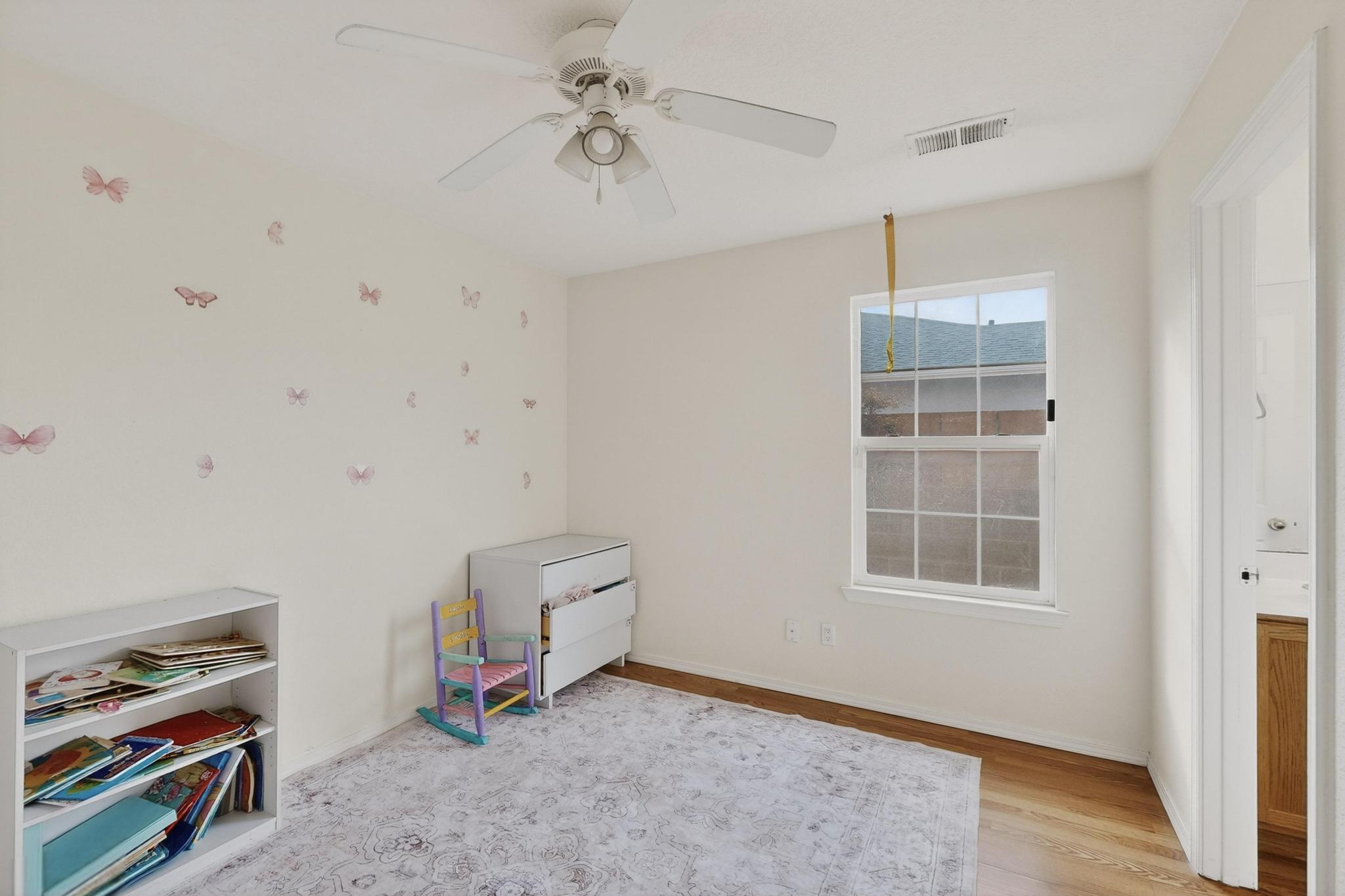 Photo 8 — 1034 Wagon Trail Street SW