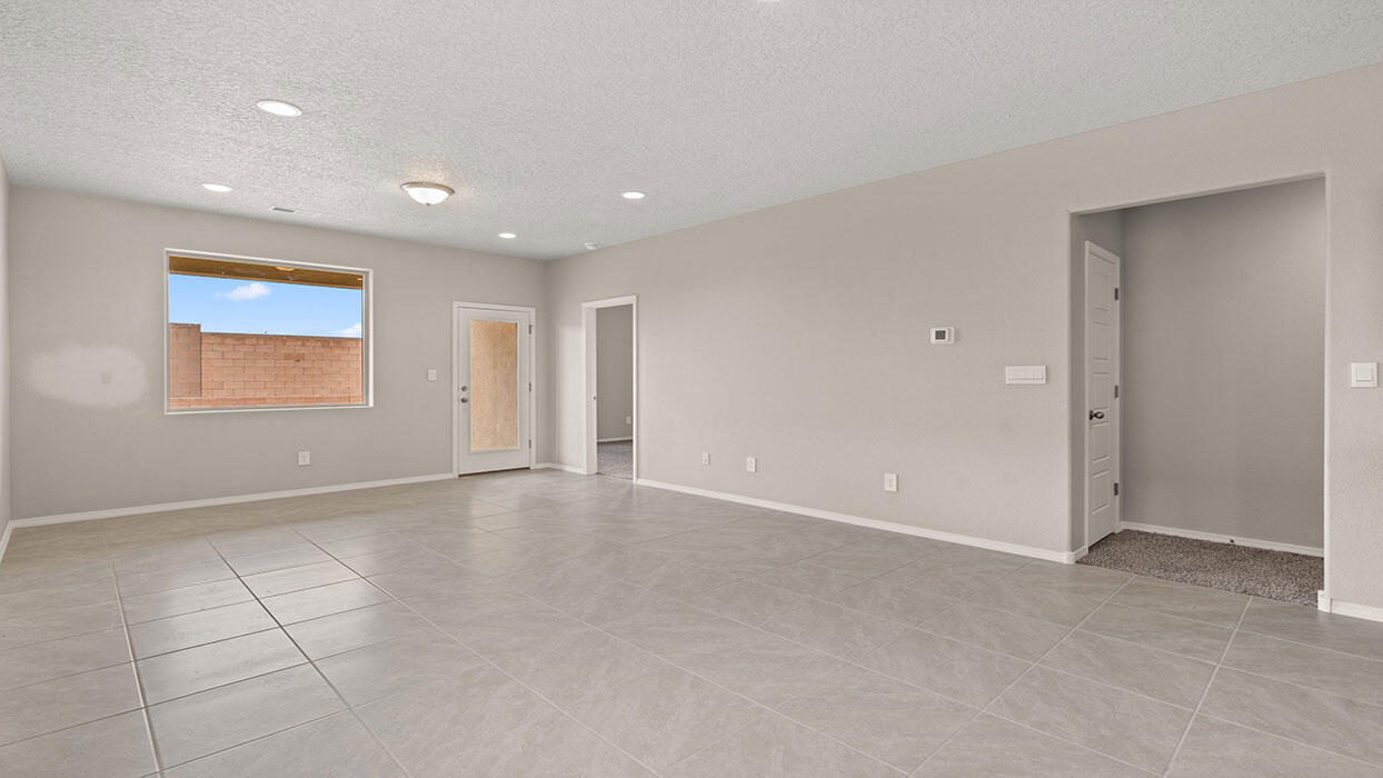 Photo 4 — 4 El Nido Court SW
