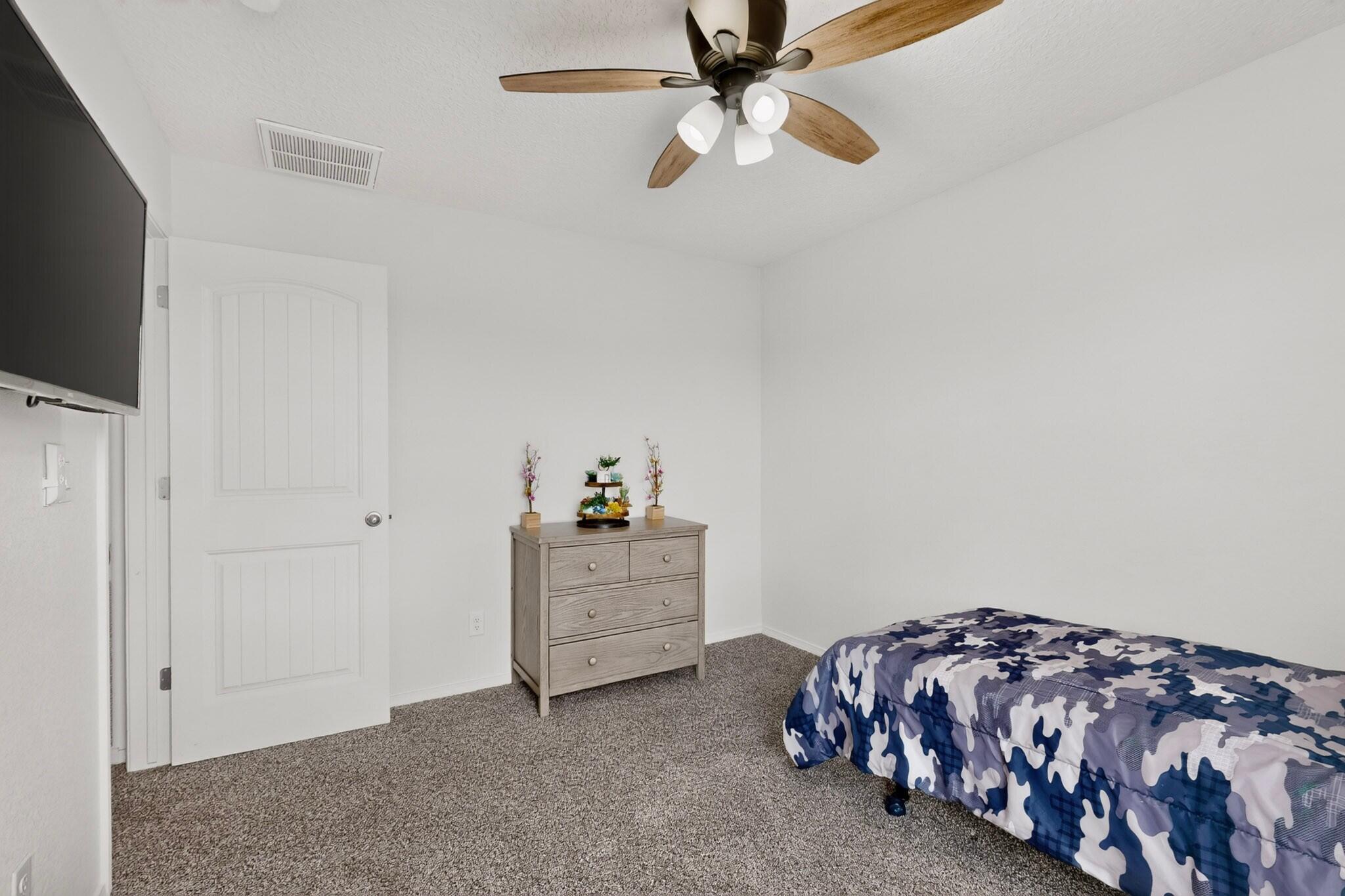 Photo 2 — 54 Tome Vista Drive