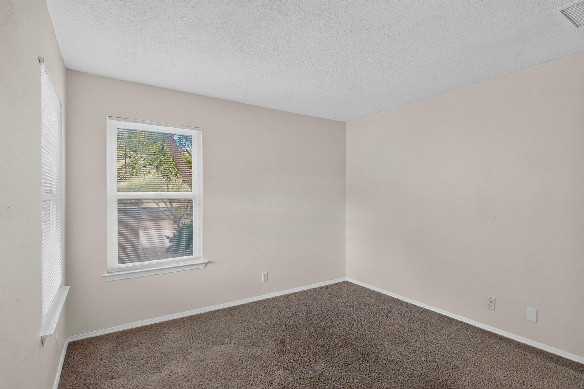 Photo 8 — 5815 Painted Pony Drive NW