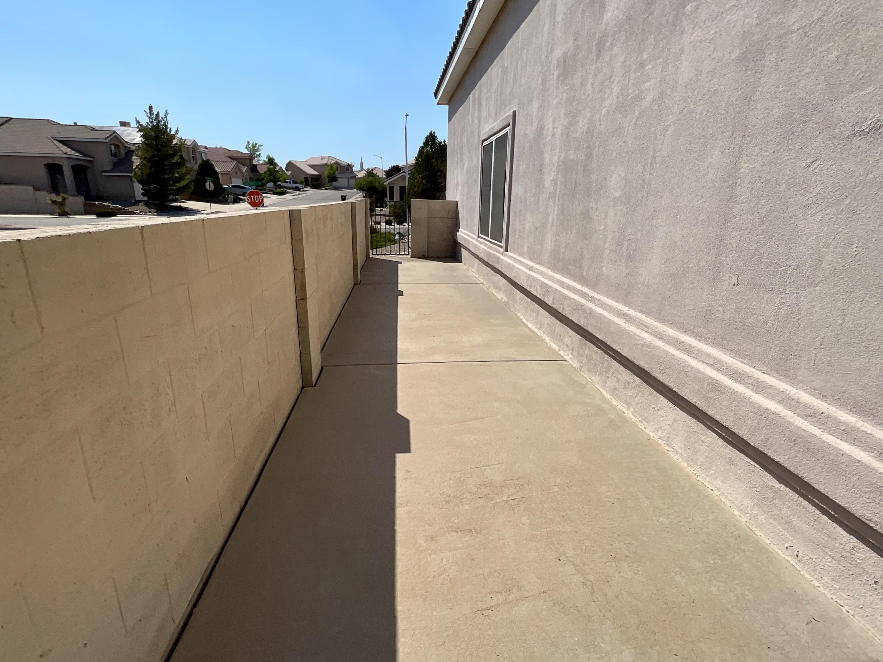 Photo 15 — 10400 Ridgecircle Drive NW