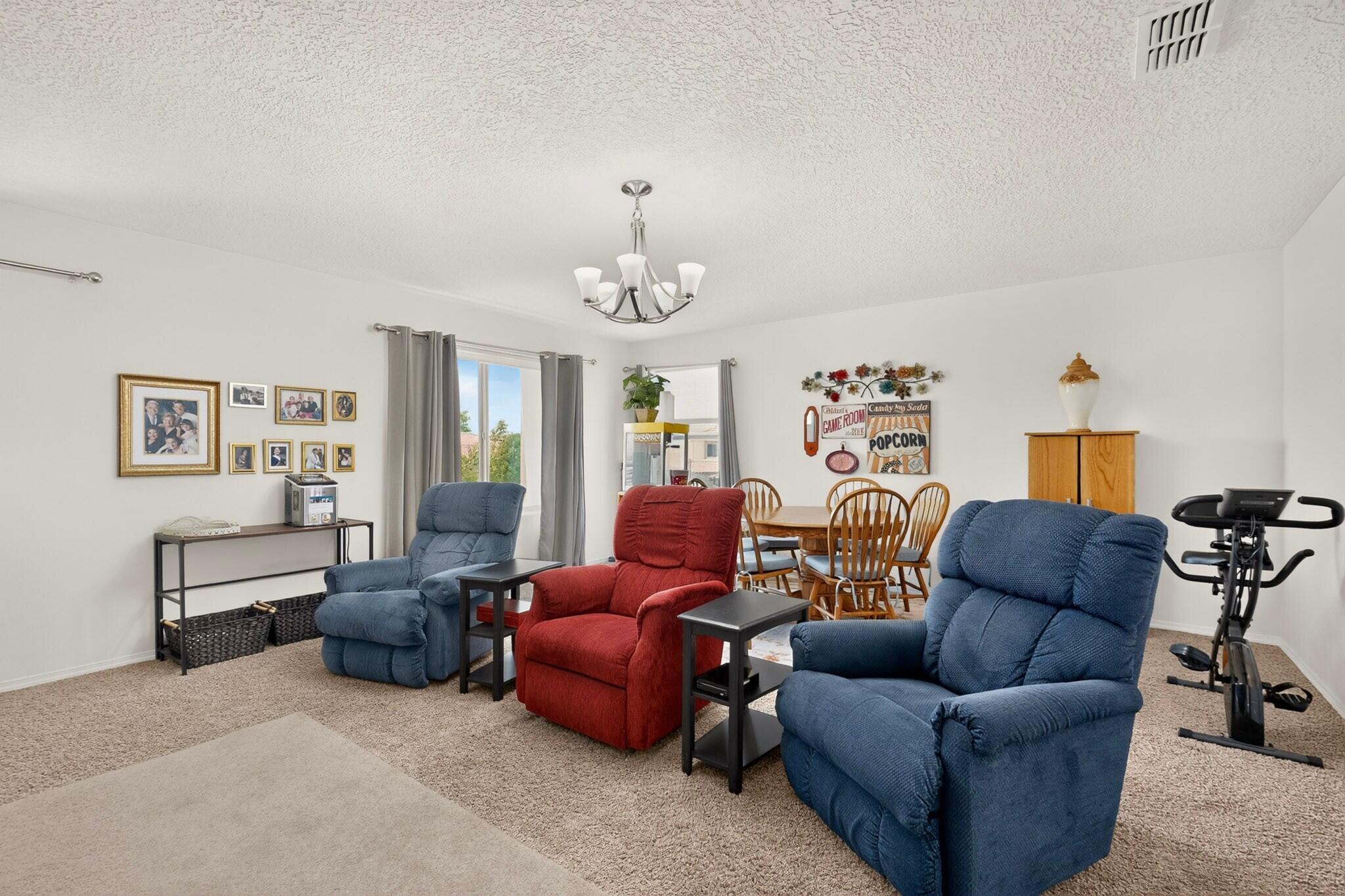 Photo 11 — 6708 Borde Abierto Street NW