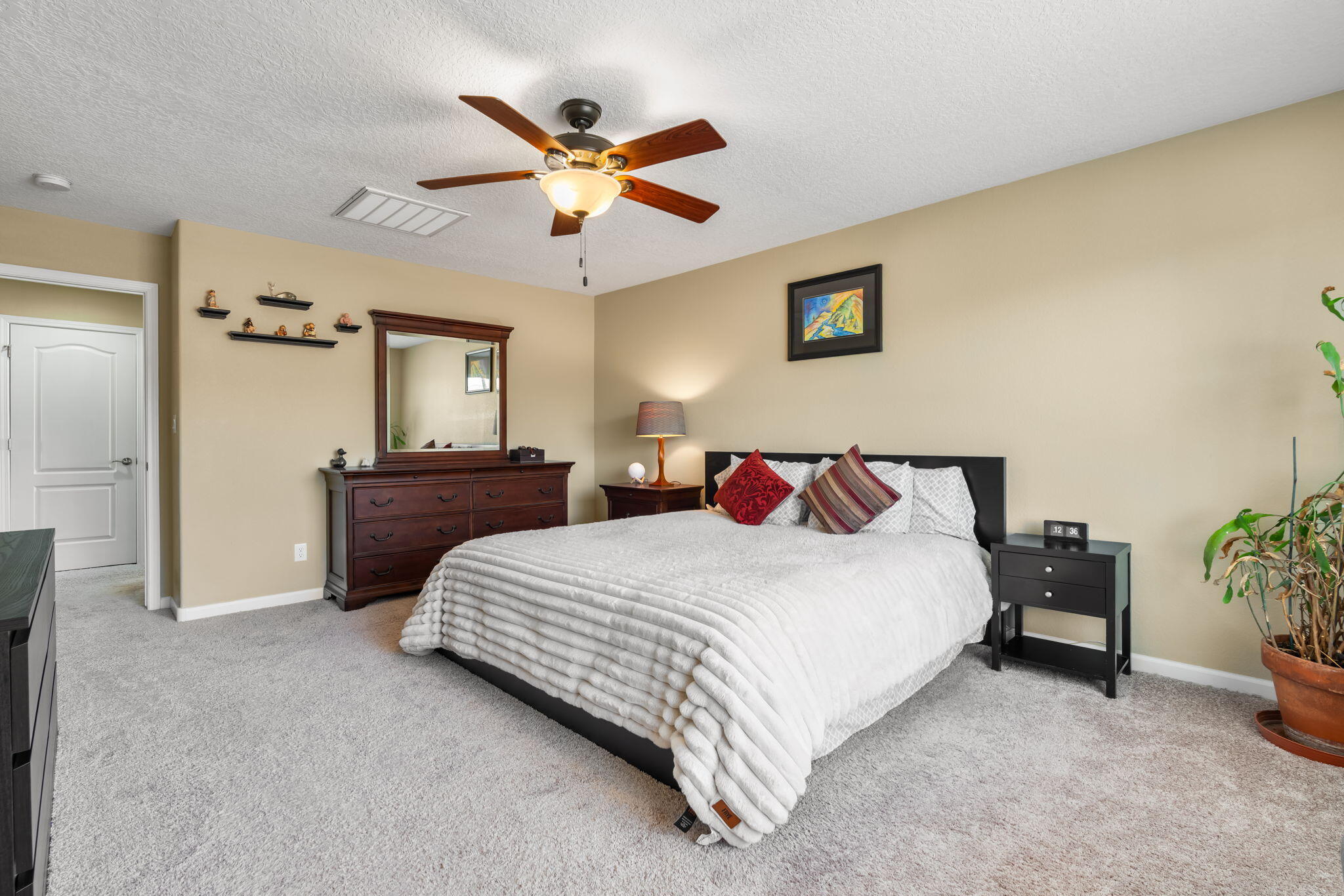 Photo 12 — 1705 Tent Rocks Drive NW
