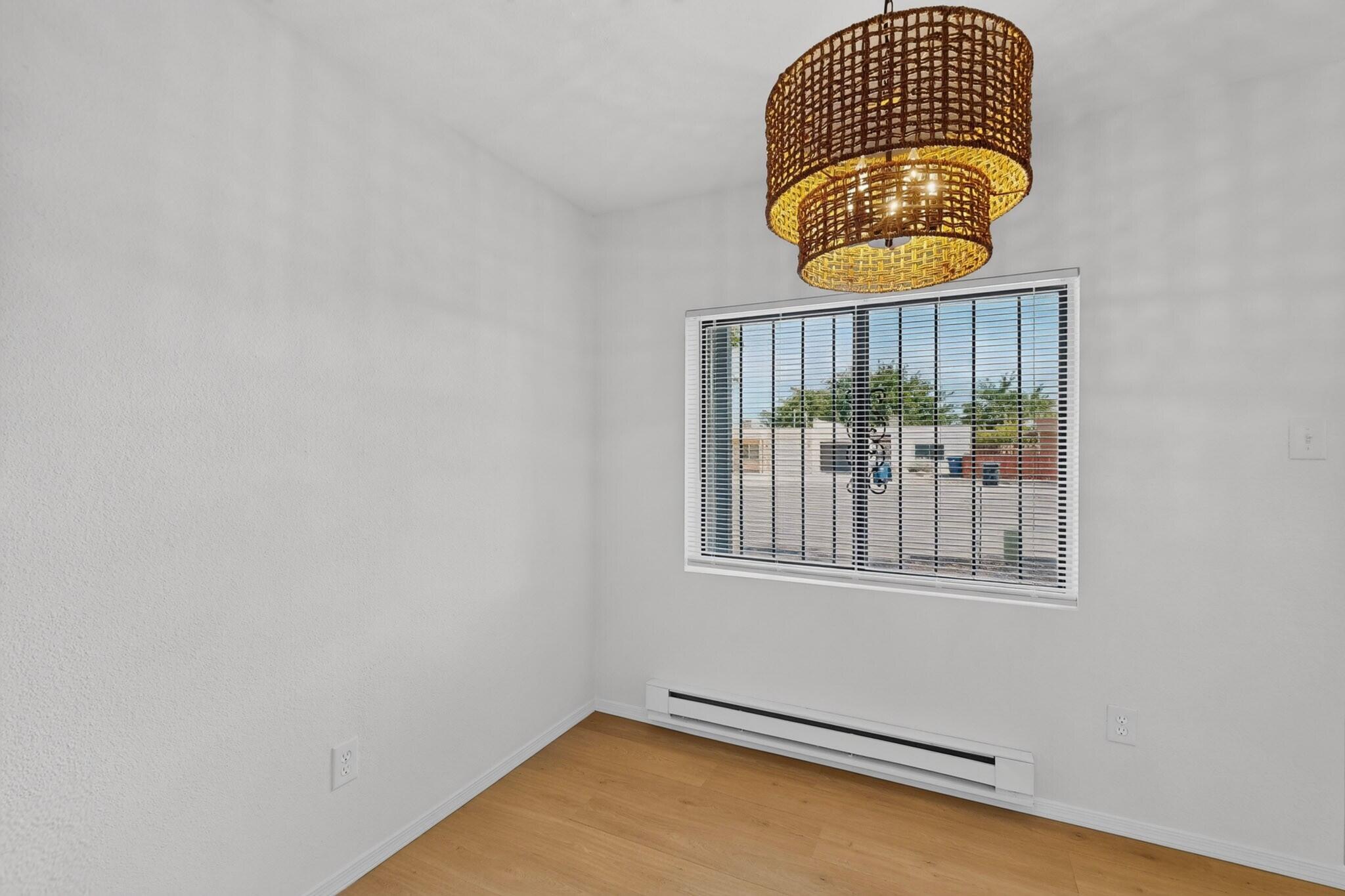 Photo 17 — 5000 Orion Avenue NW
