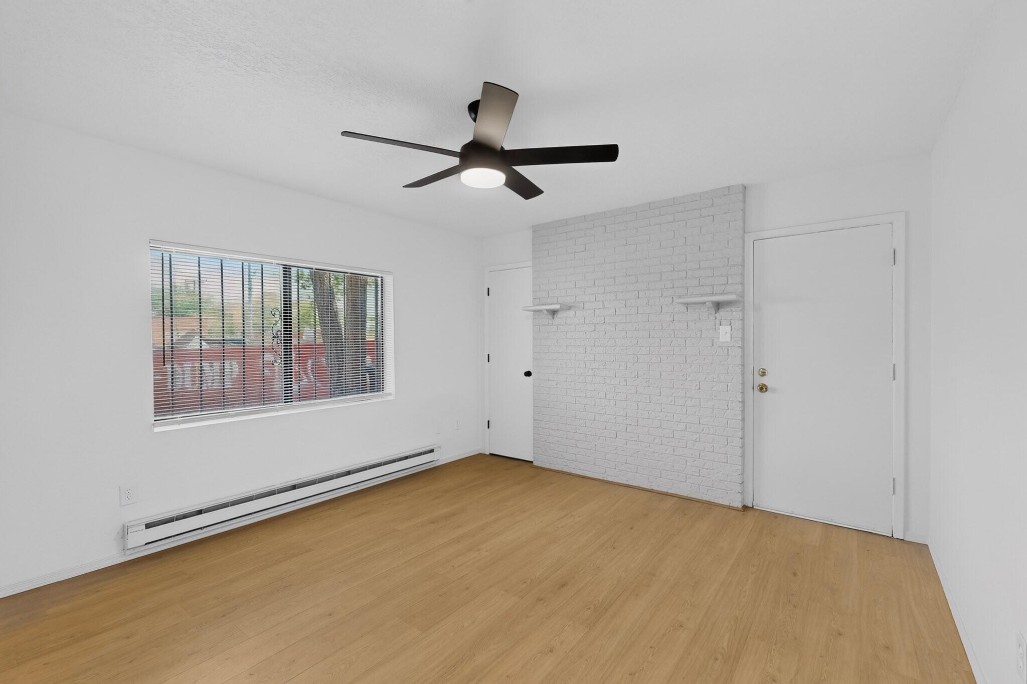 Photo 5 — 5000 Orion Avenue NW