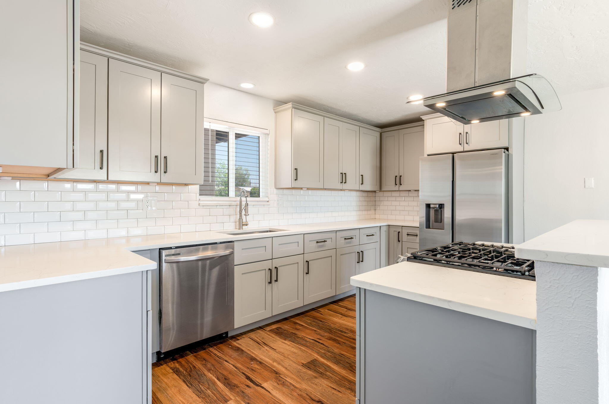 Photo 17 — 1409 Dorothy Street NE