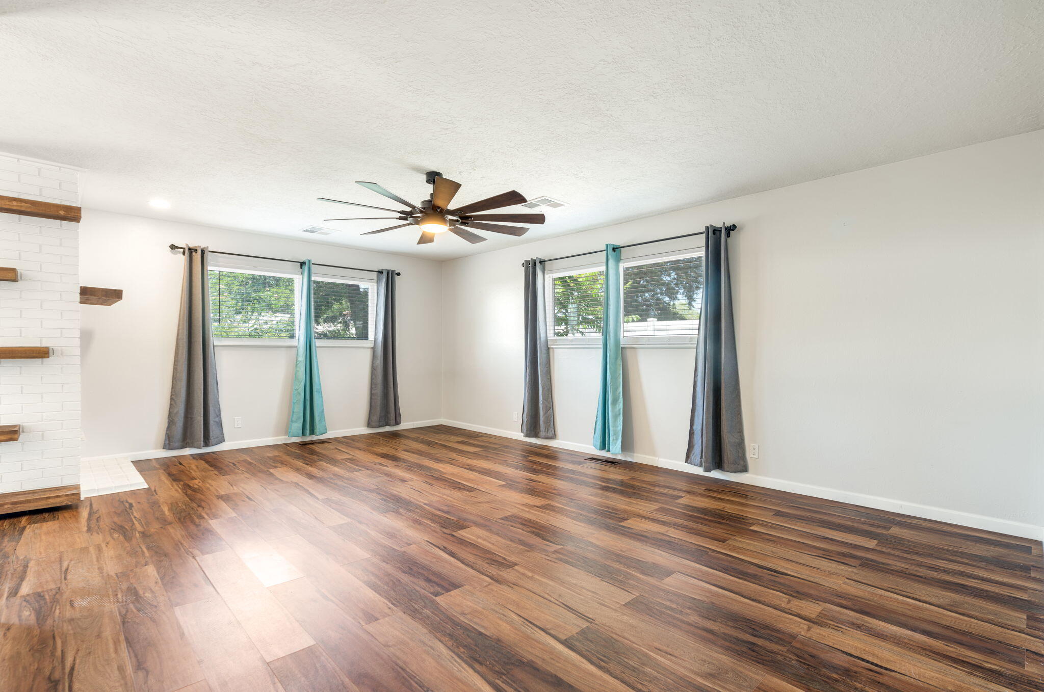 Photo 7 — 1409 Dorothy Street NE