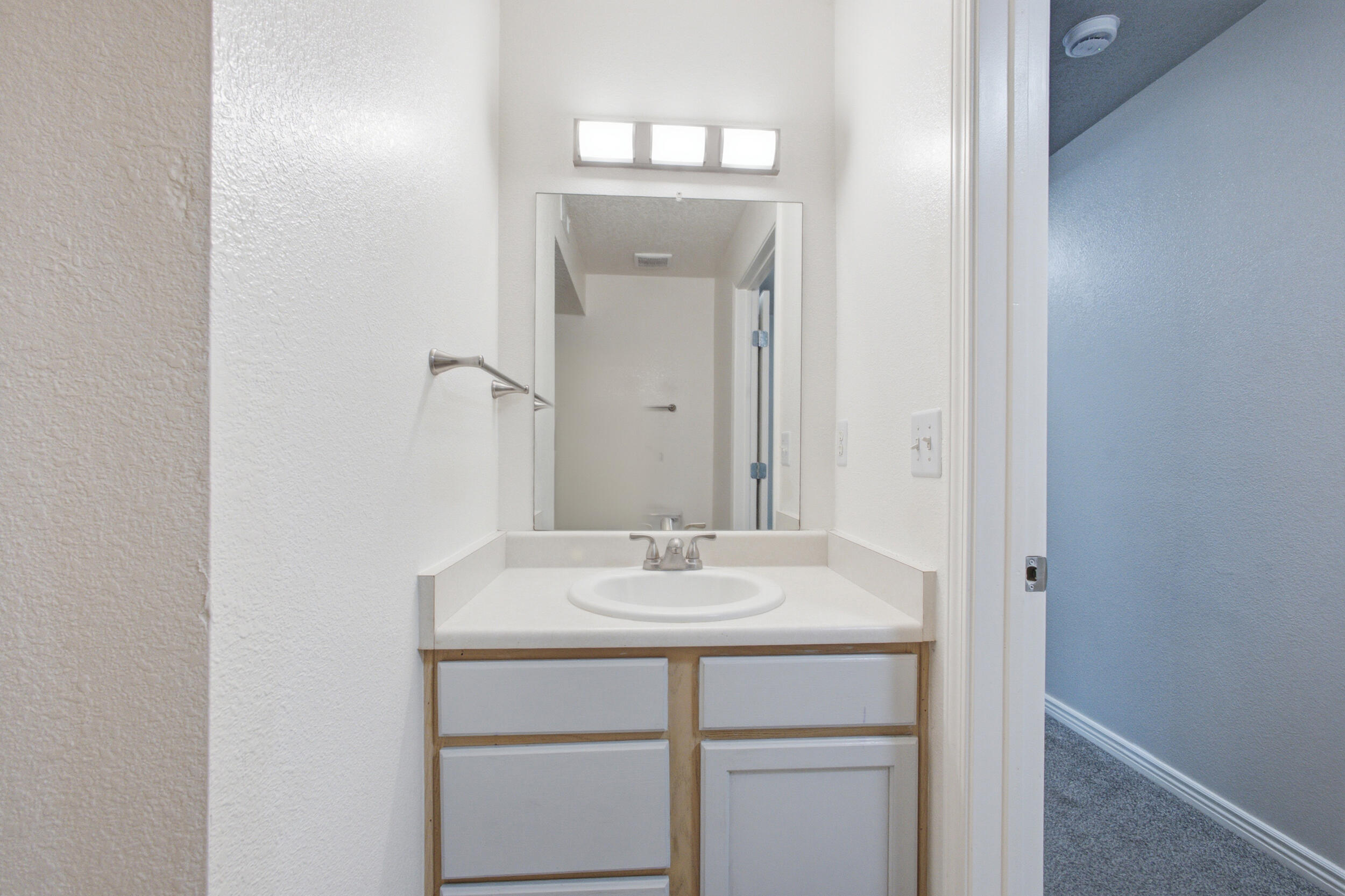 Photo 19 — 11024 Miravista Place SE