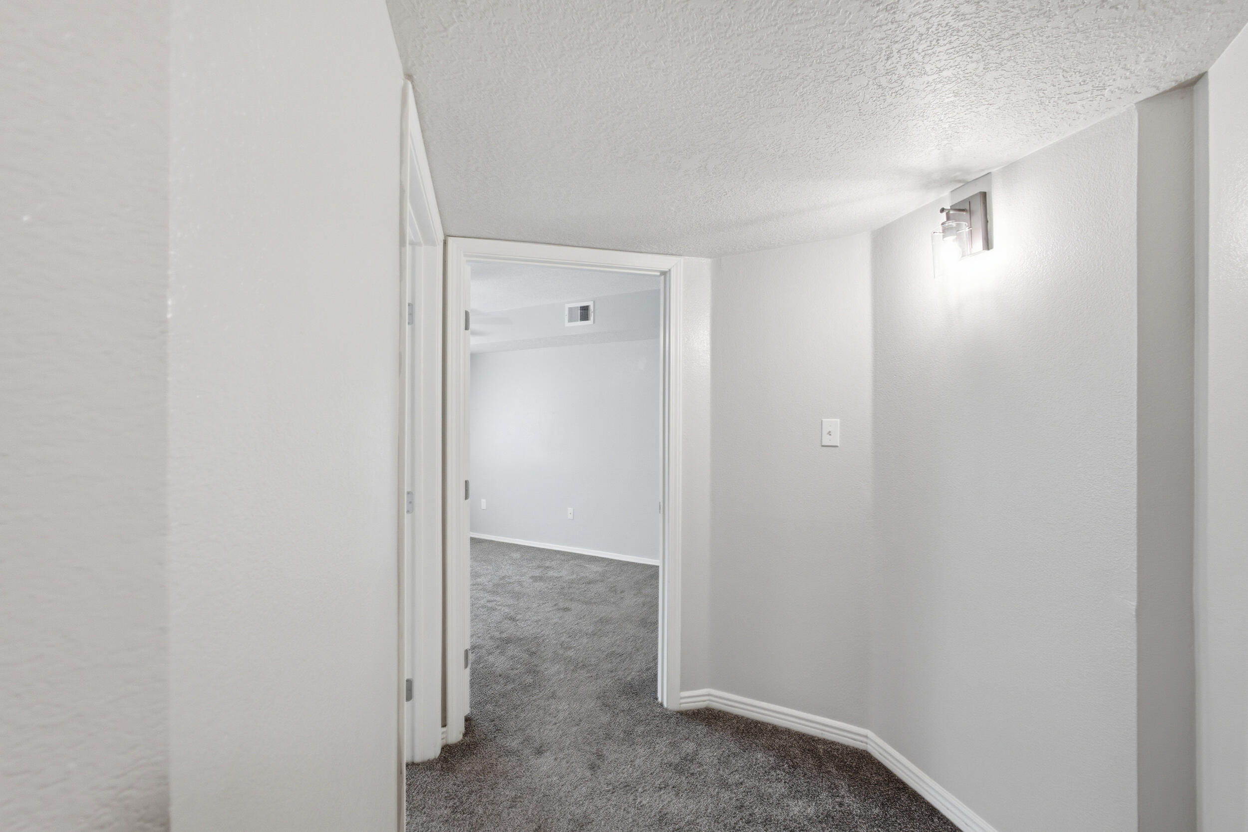 Photo 17 — 11024 Miravista Place SE
