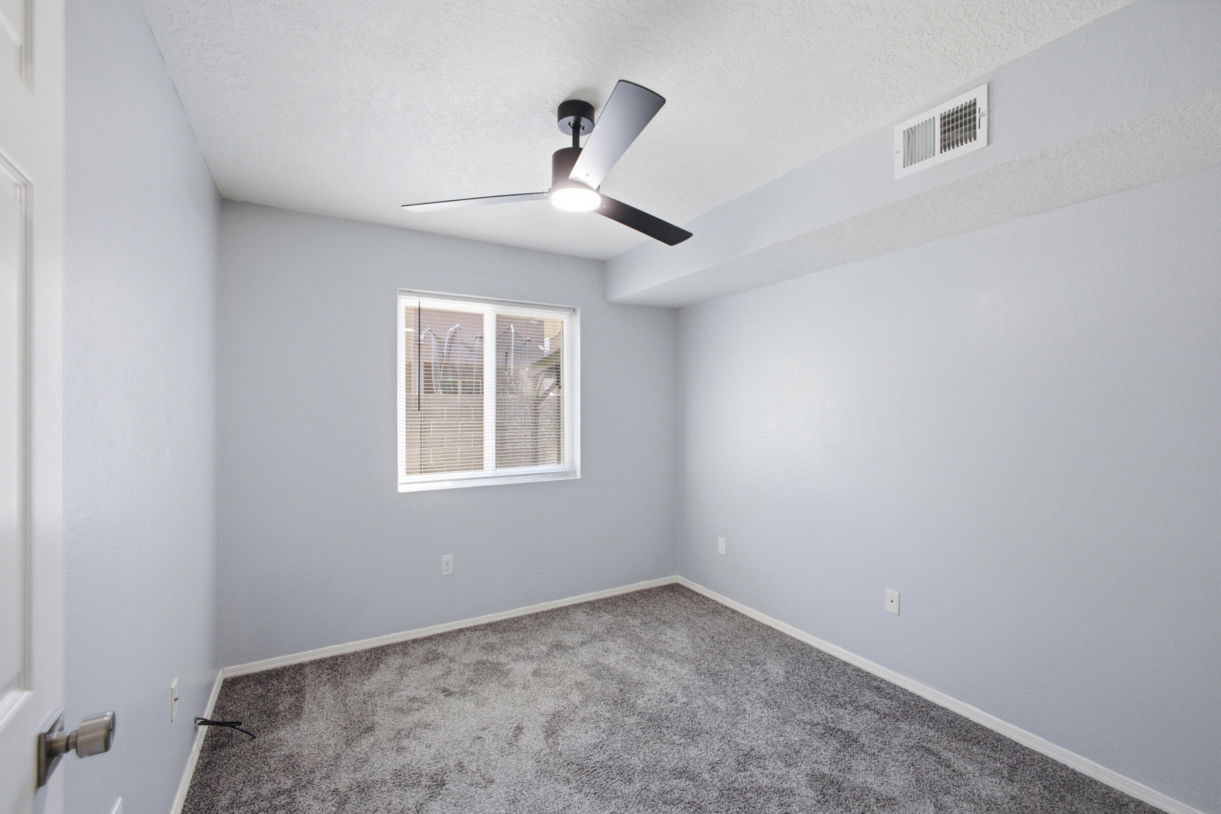 Photo 15 — 11024 Miravista Place SE