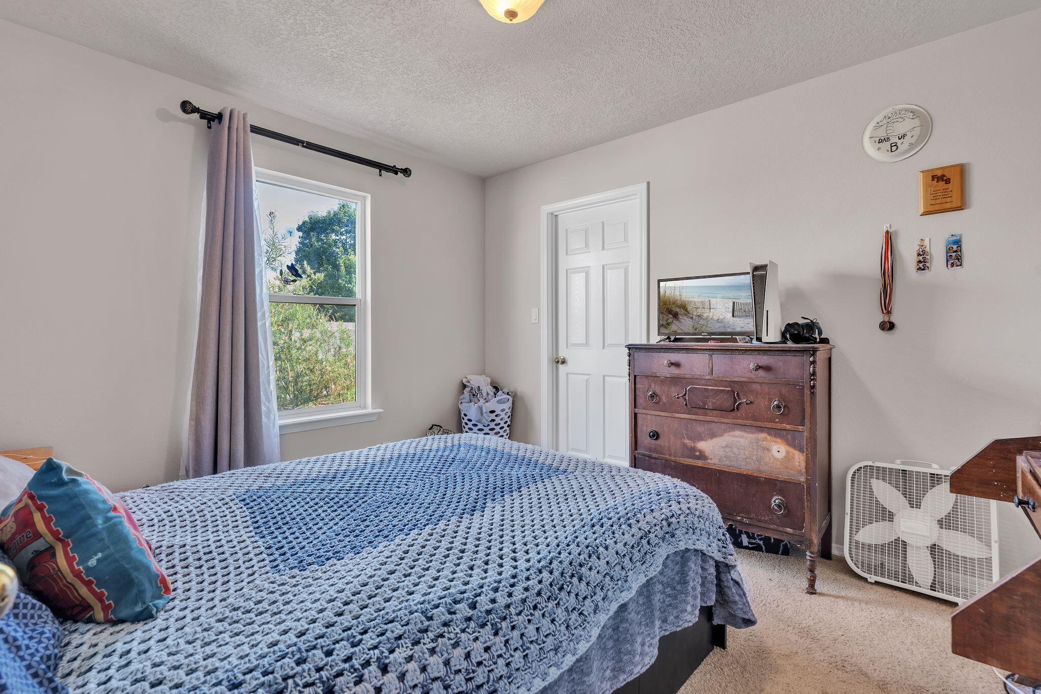 Photo 16 — 4211 Stowe Road NW
