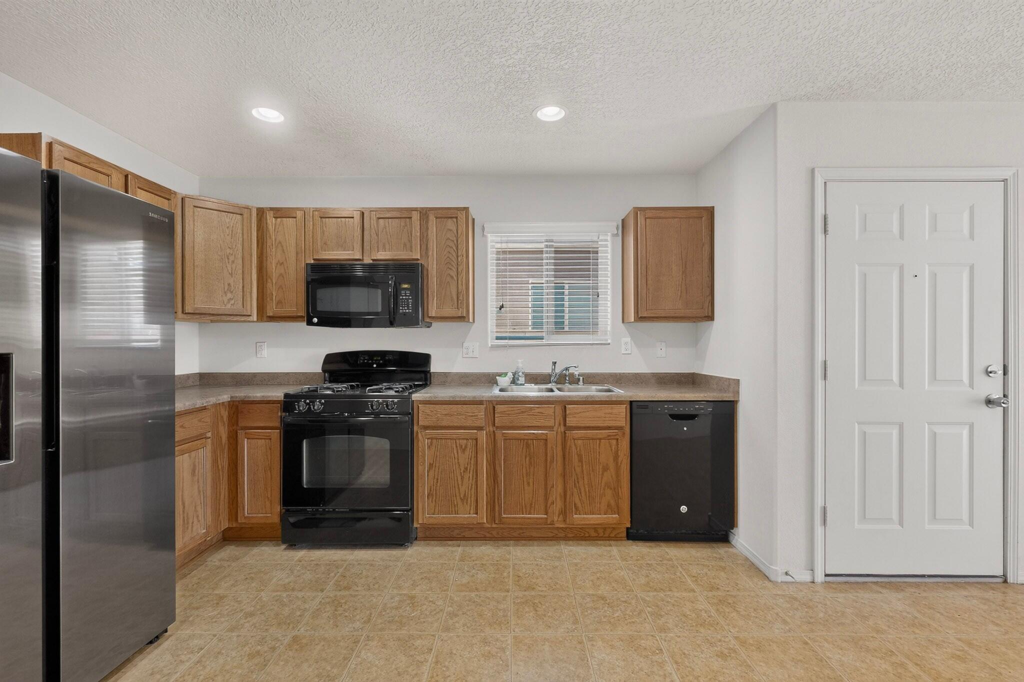 Photo 18 — 2470 Corvara Drive SE