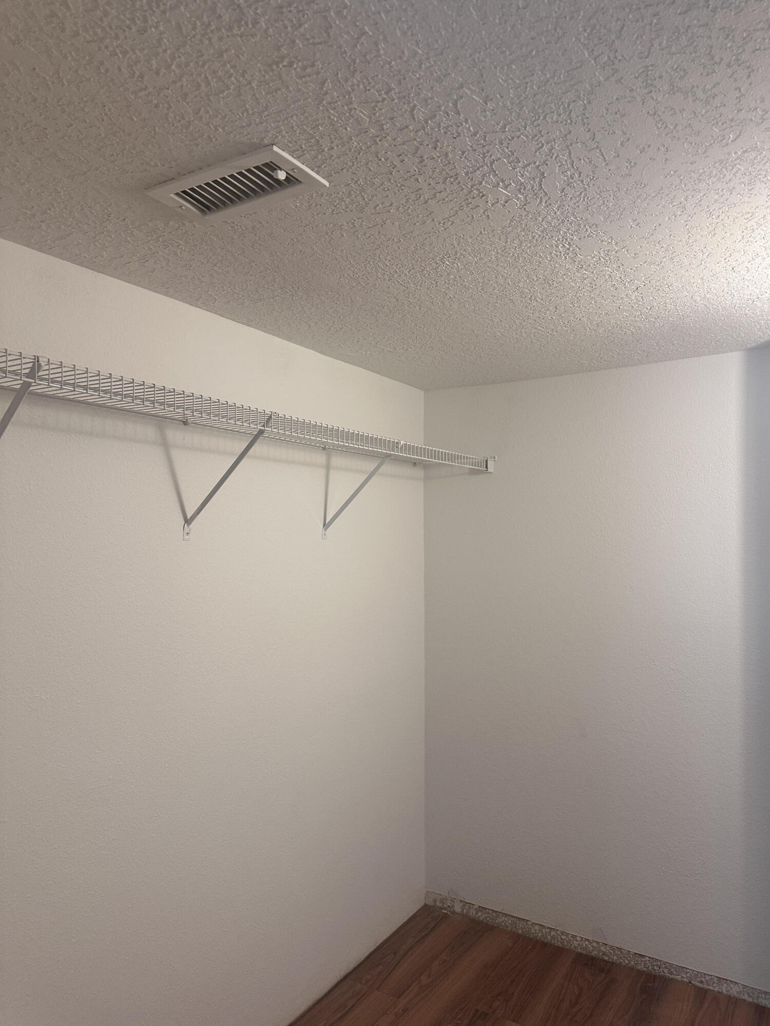 Photo 3 — 9623 Gemstone Road SW