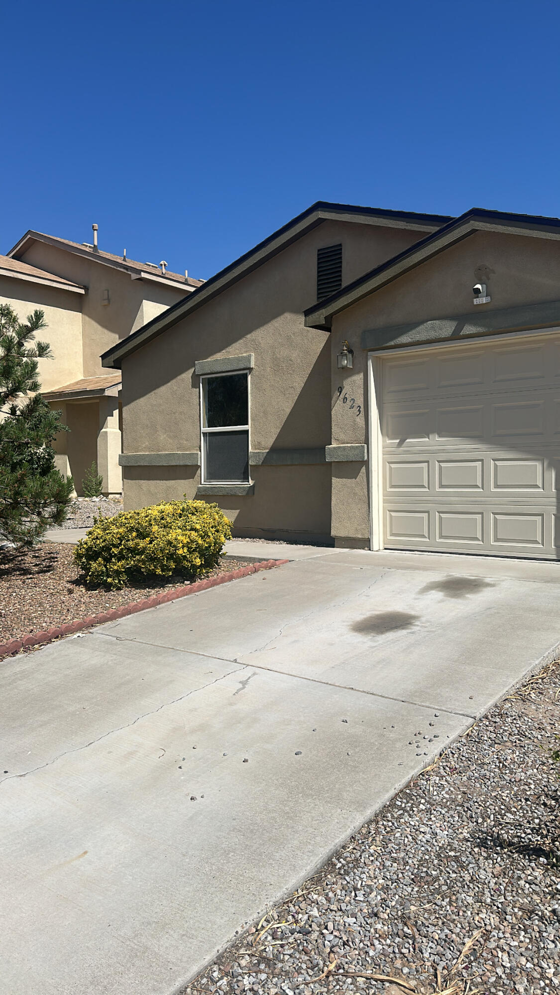 Photo 2 — 9623 Gemstone Road SW