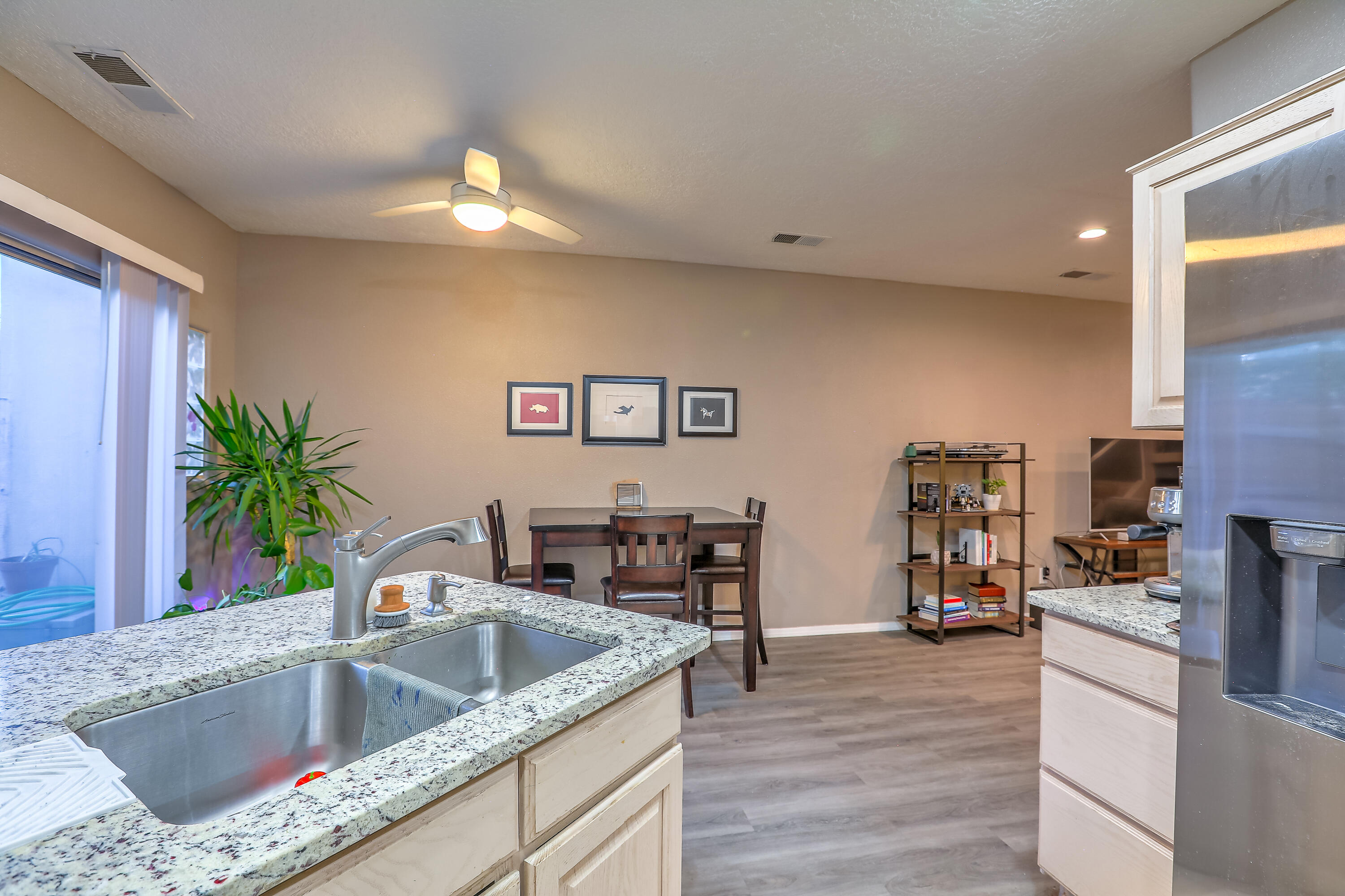 Photo 16 — 4211 Pitt Street NE #7