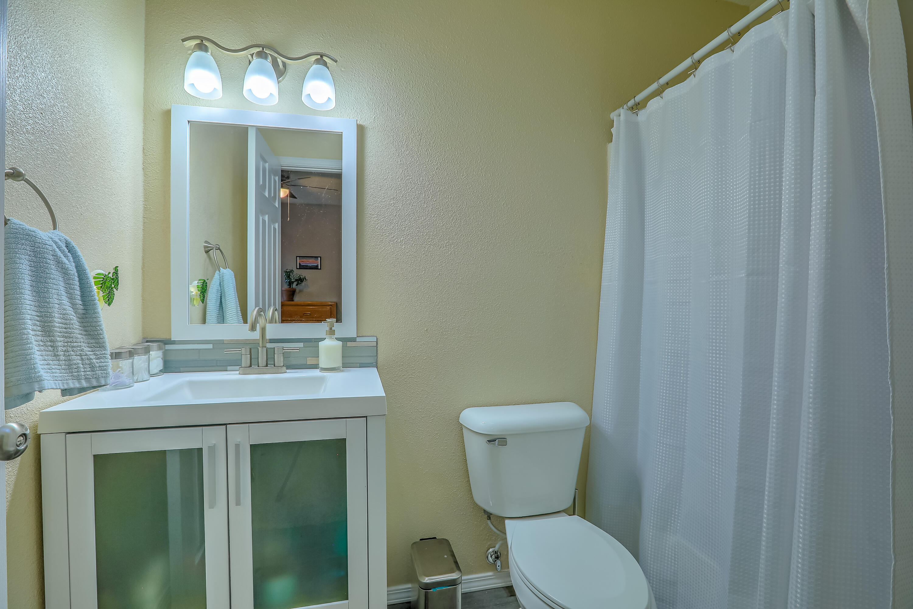 Photo 7 — 4211 Pitt Street NE #7