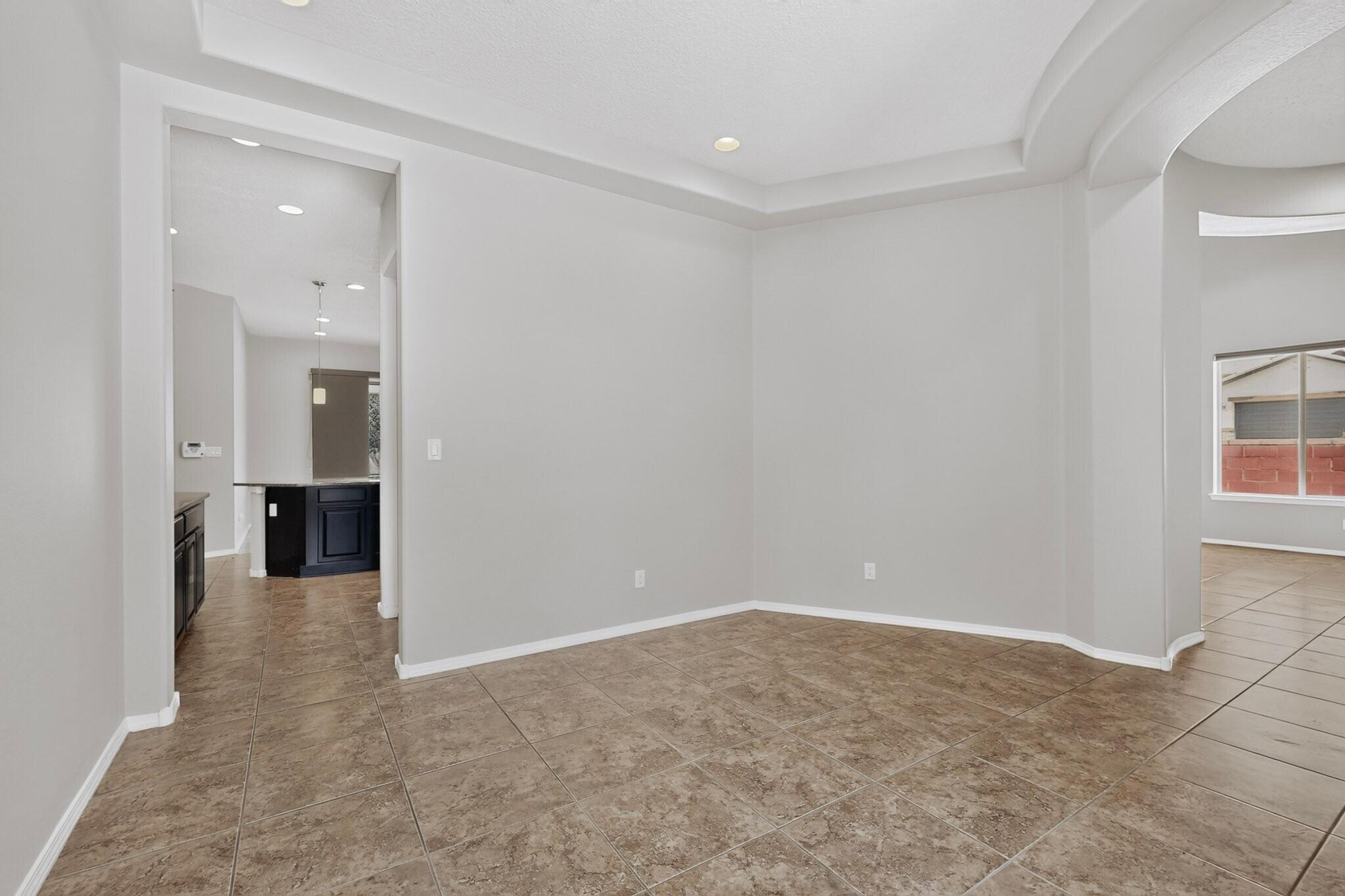 Photo 19 — 45 Vista Hermosa Place NE
