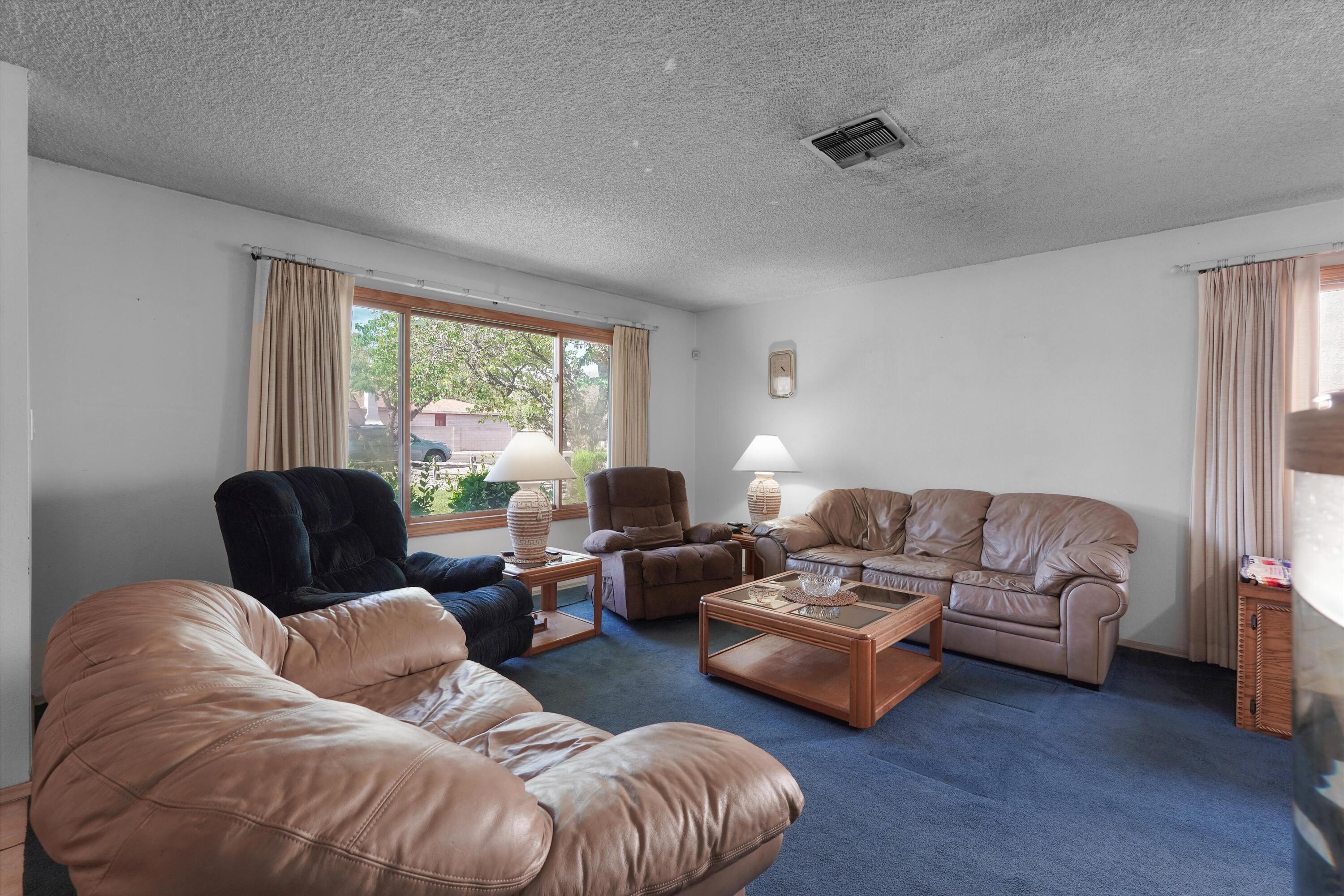 Photo 8 — 6908 Luella Anne Drive NE