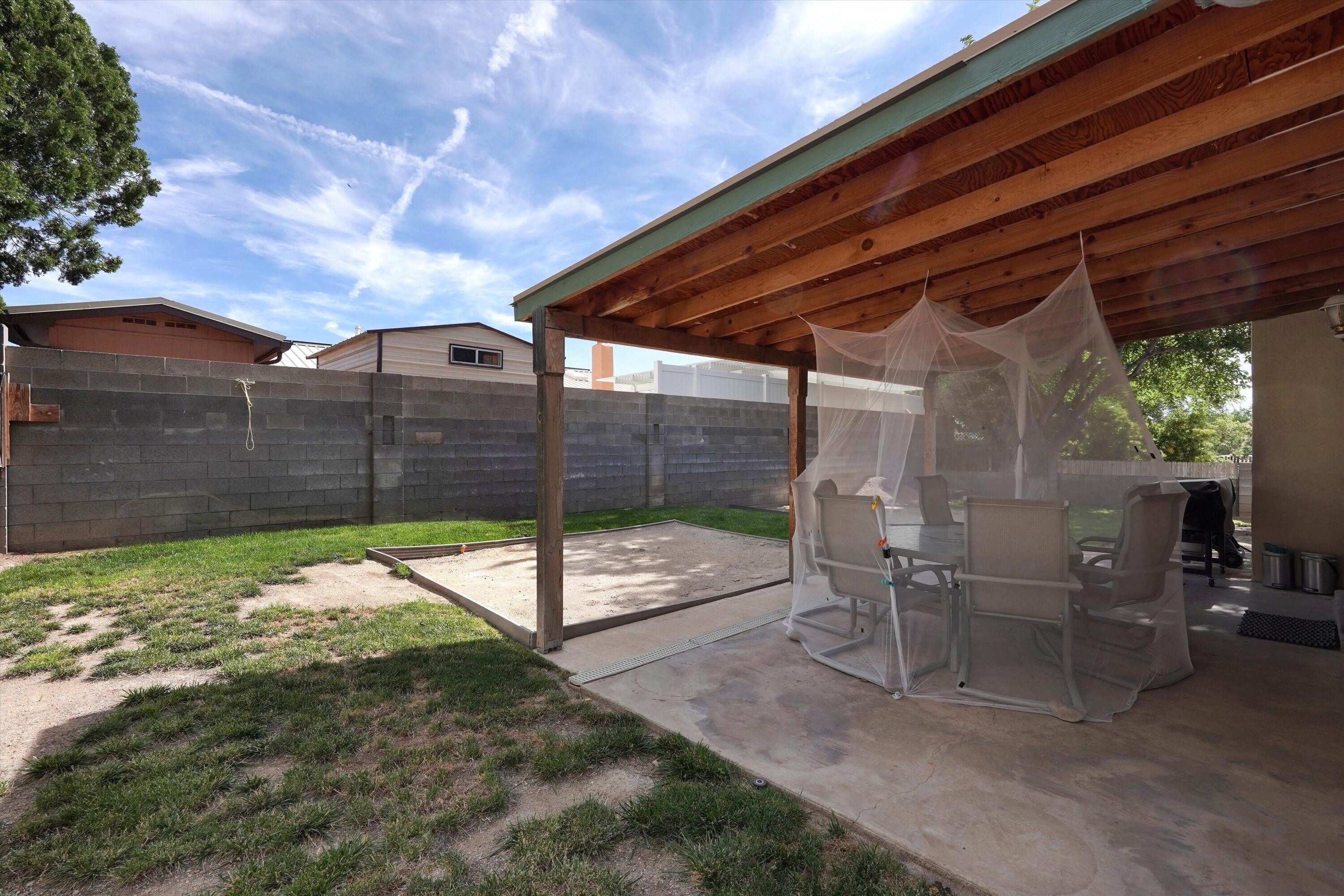 Photo 2 — 6908 Luella Anne Drive NE
