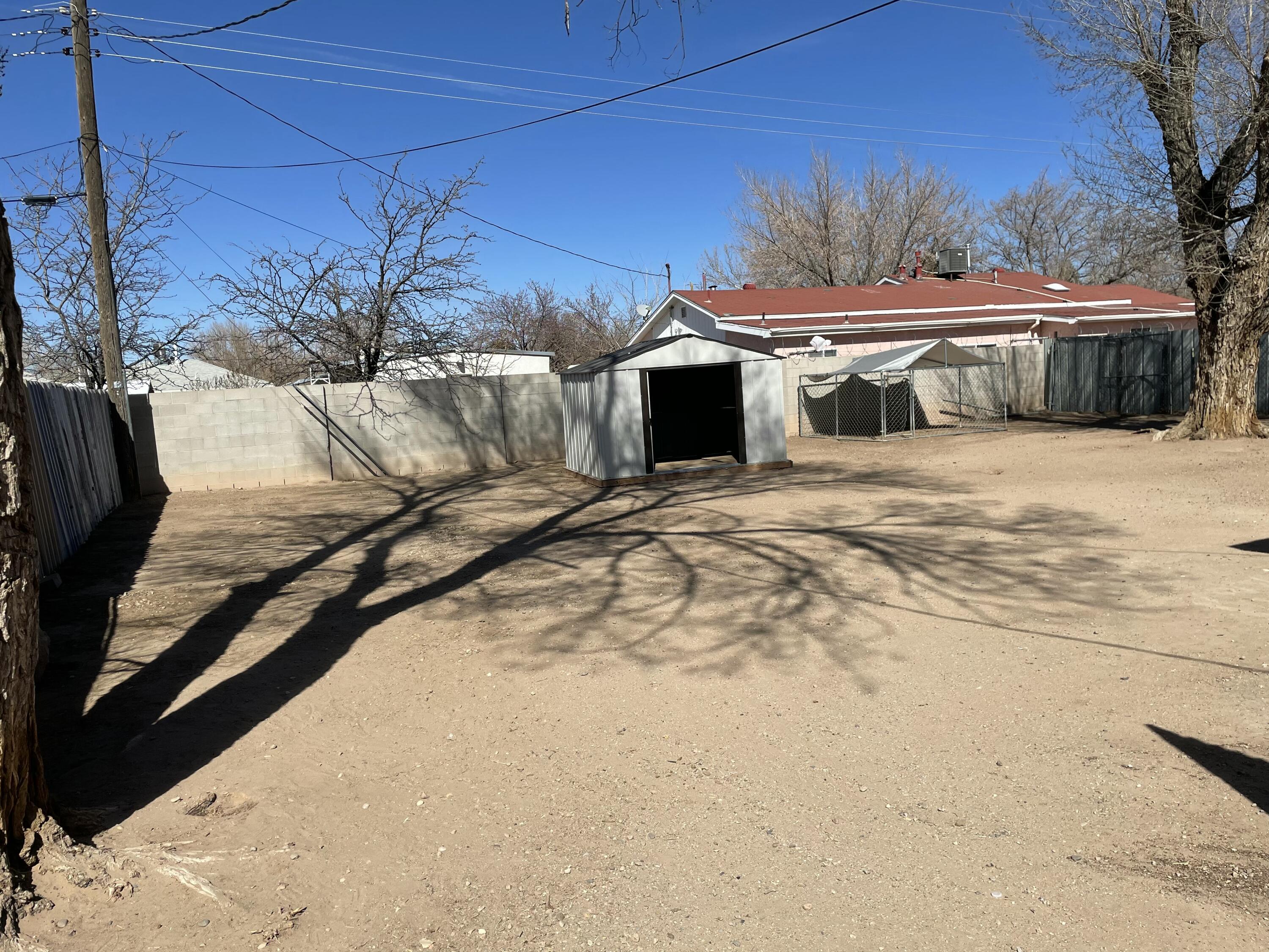 Photo 5 — 1609 Lundy Lane SW