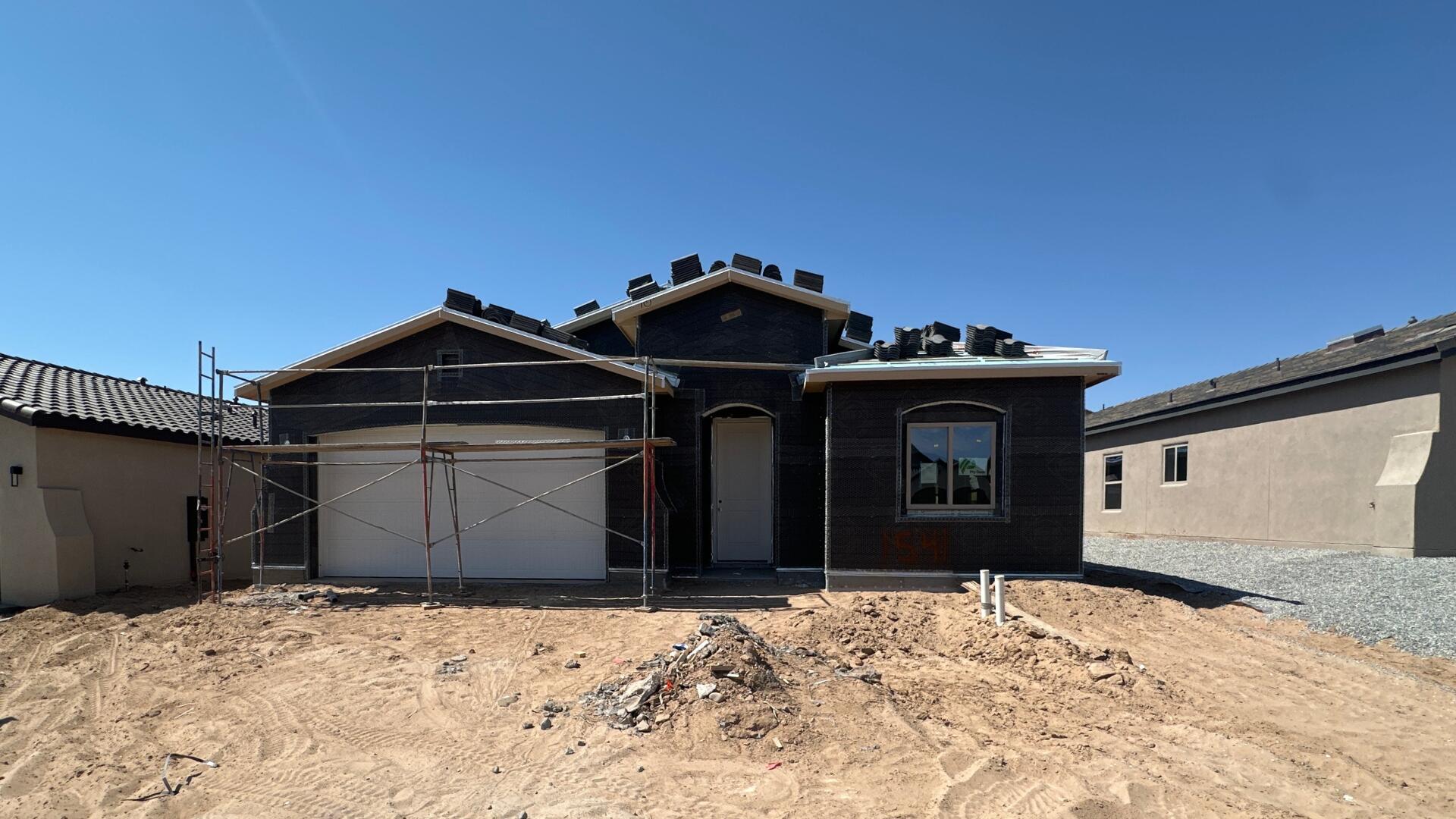 1541 Valle De Colores Street NW, Los Lunas, NM 87031