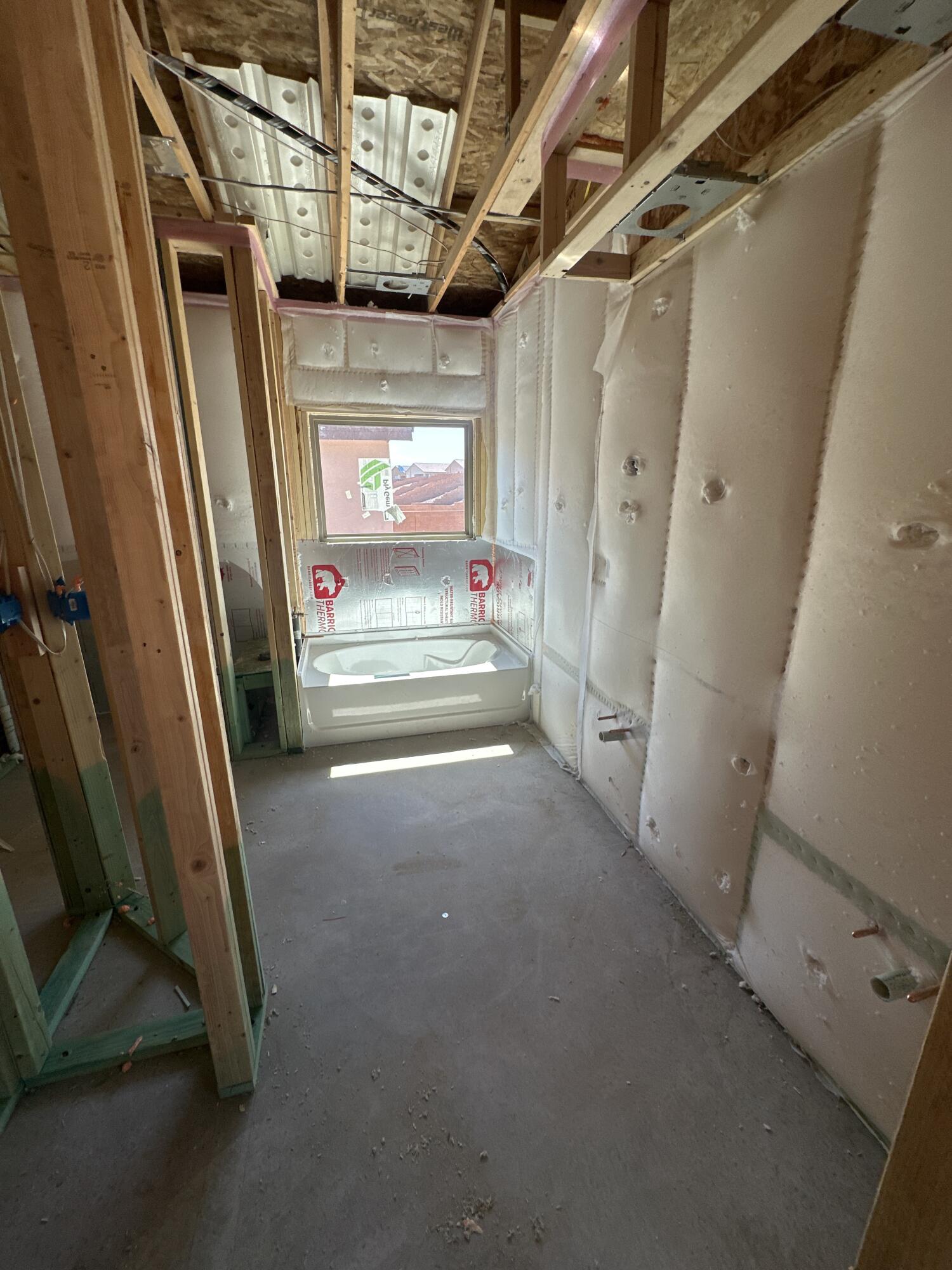 Photo 11 — 1541 Valle De Colores Street NW