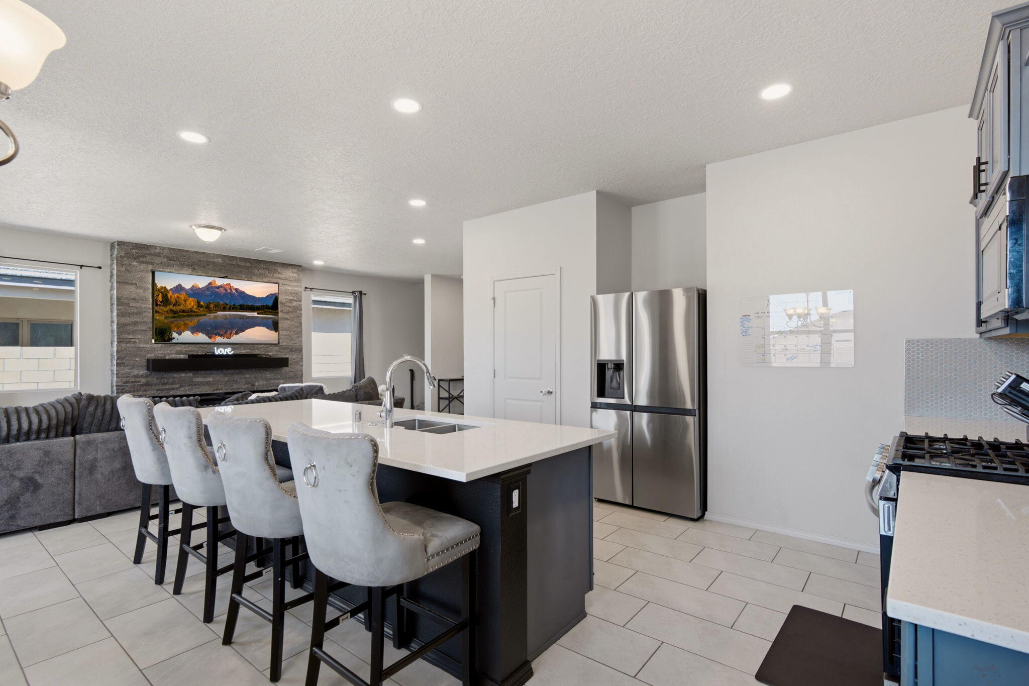 Photo 11 — 2740 Camino Plata Loop NE