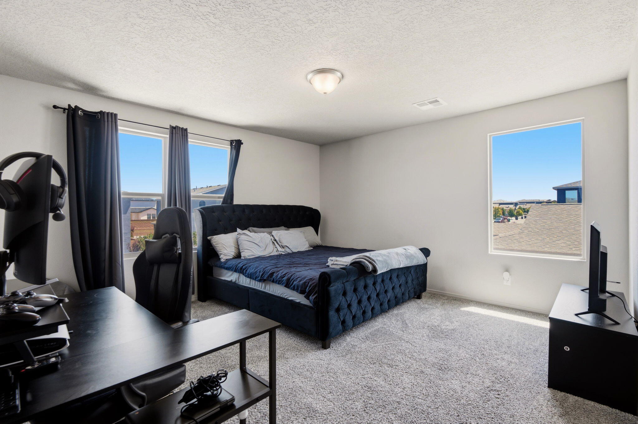 Photo 17 — 2740 Camino Plata Loop NE