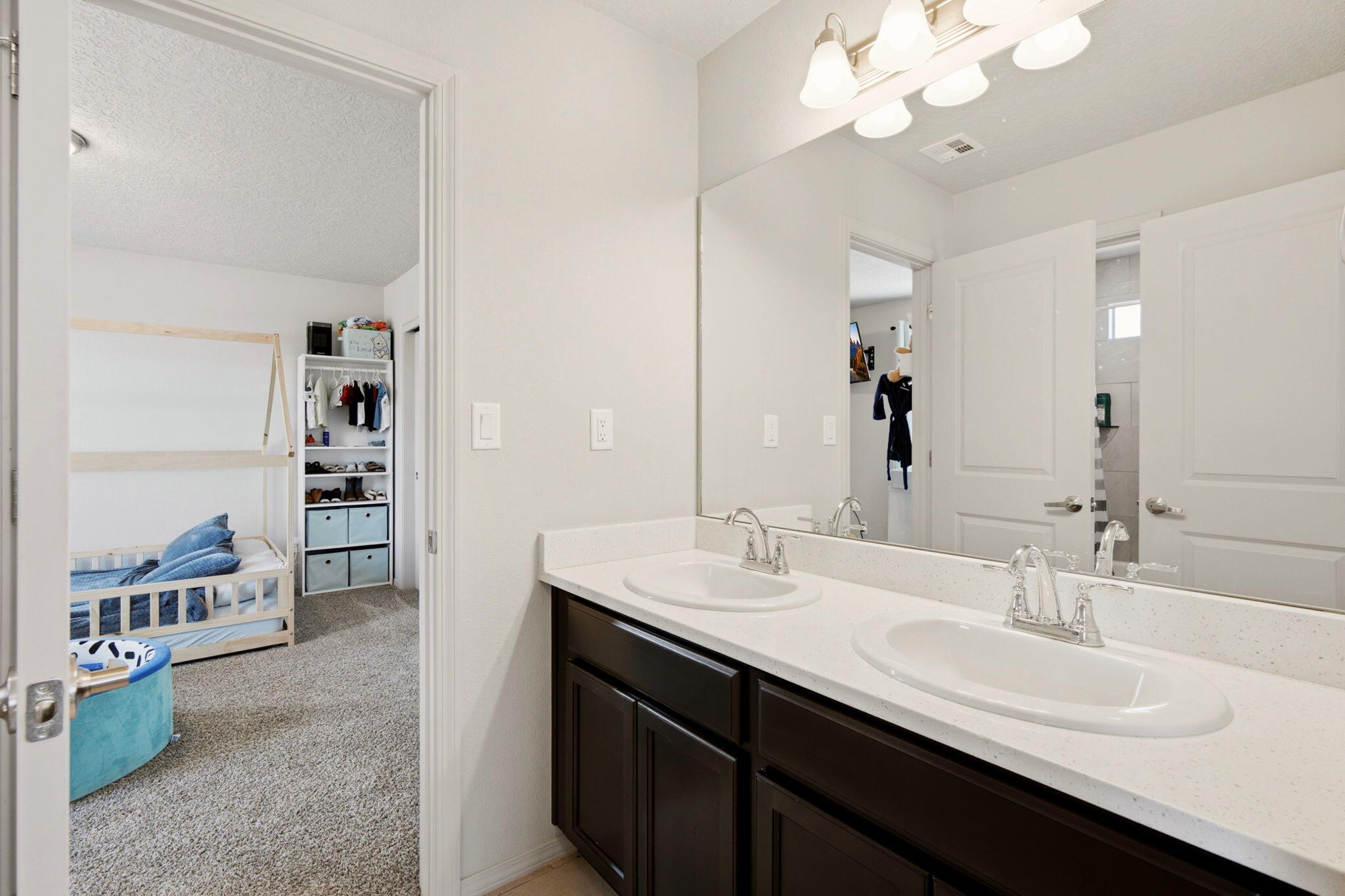 Photo 19 — 2740 Camino Plata Loop NE