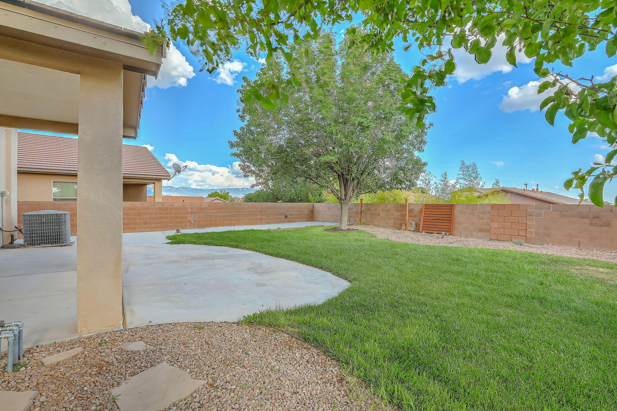Photo 15 — 2831 Violeta Circle SE